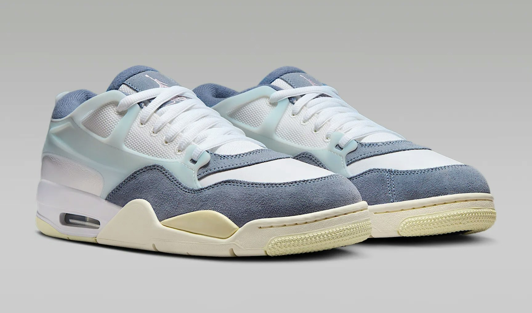 Air Jordan 4 RM "Diffused Blue"