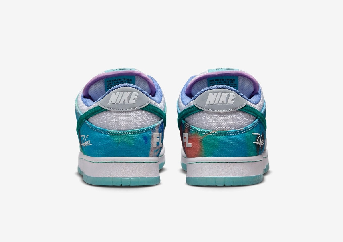Futura Laboratories x Nike SB Dunk Low "Bleached Aqua"