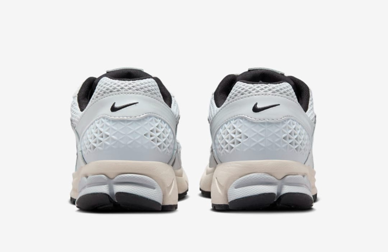Nike Zoom Vomero 5 "Pure Platinum"