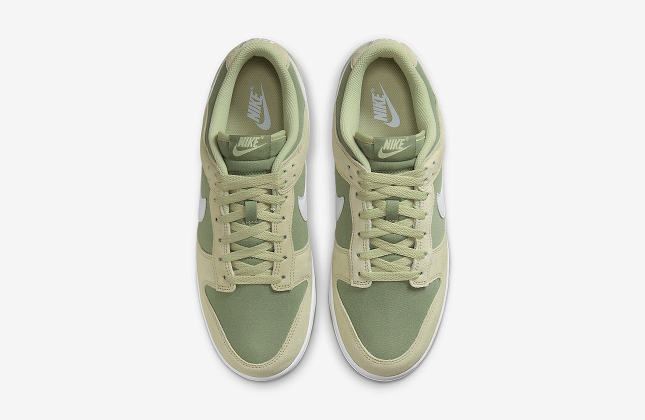 Nike Dunk Low "Oil Green"