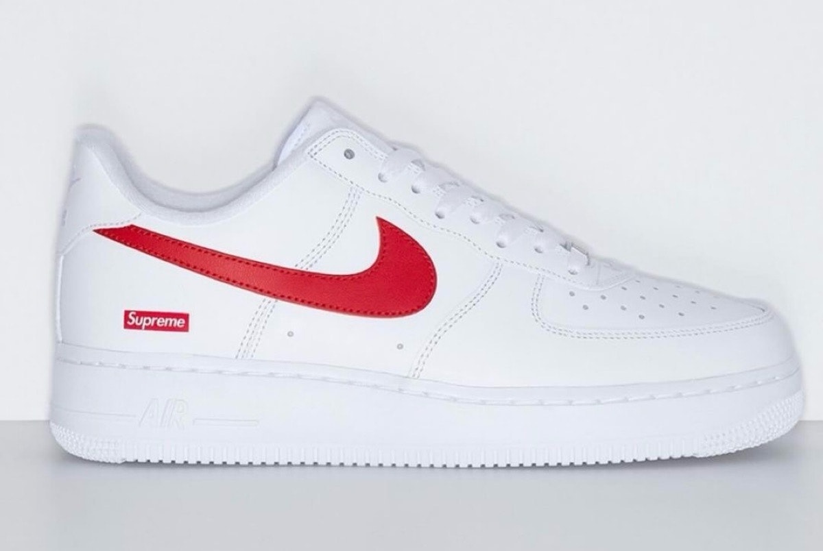 Supreme x Nike Air Force 1 Low "Chinese Red"