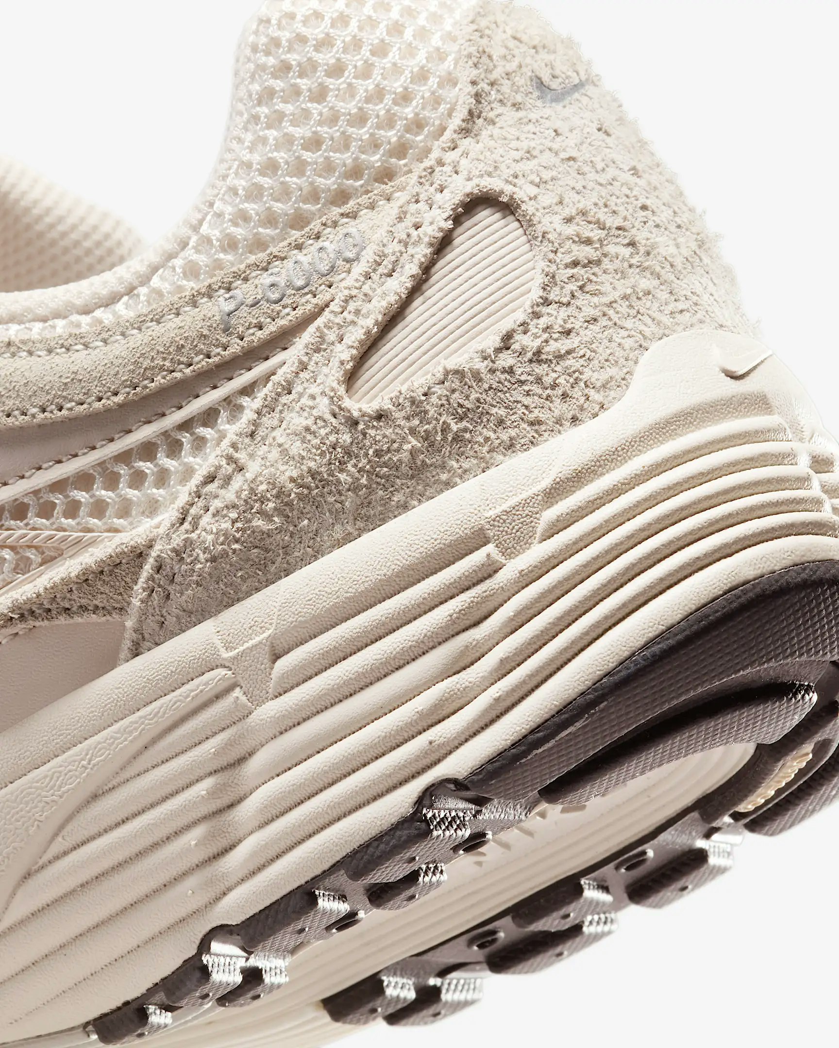 Nike P-6000 SE "Light Orewood Brown"