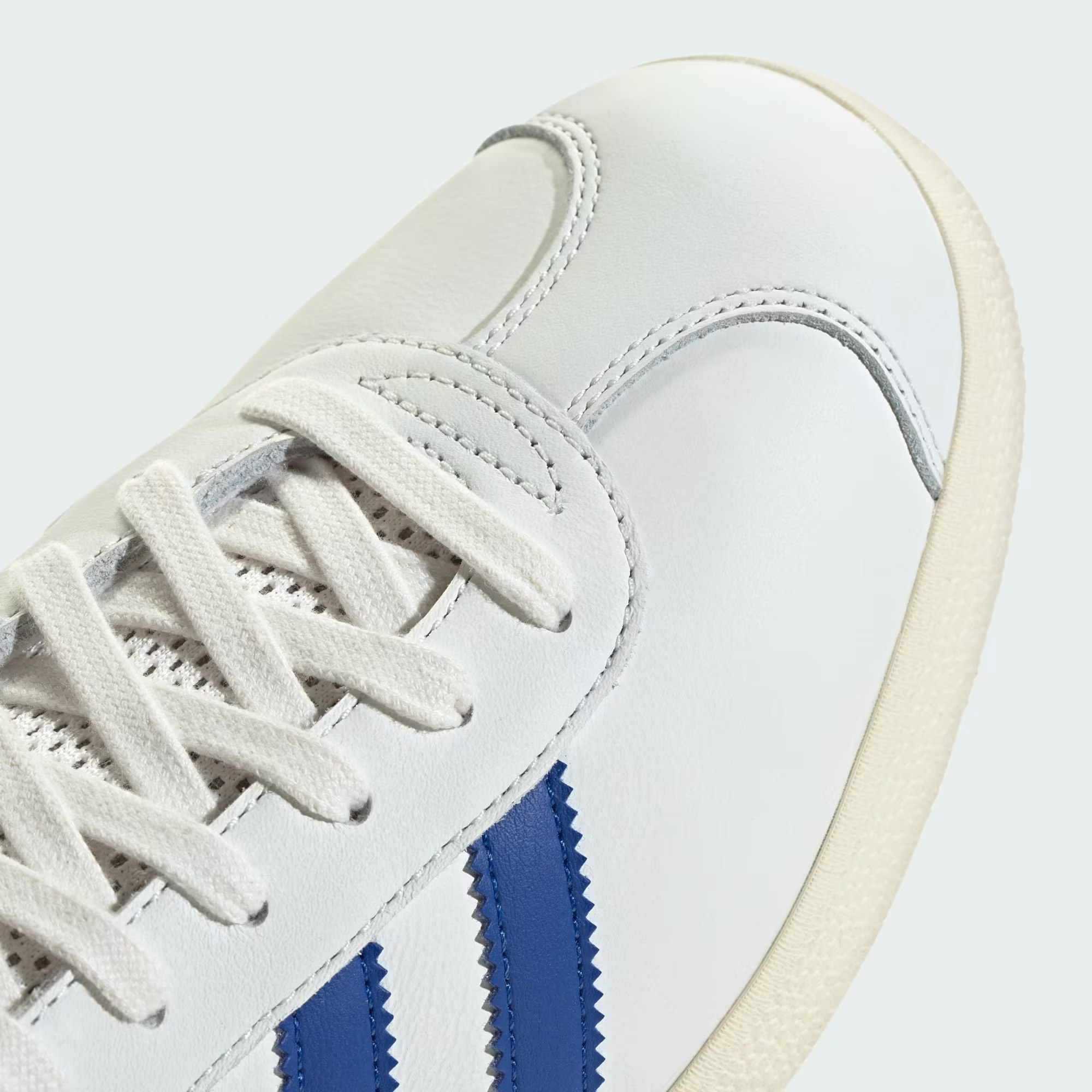 adidas Gazelle "Royal Blue"