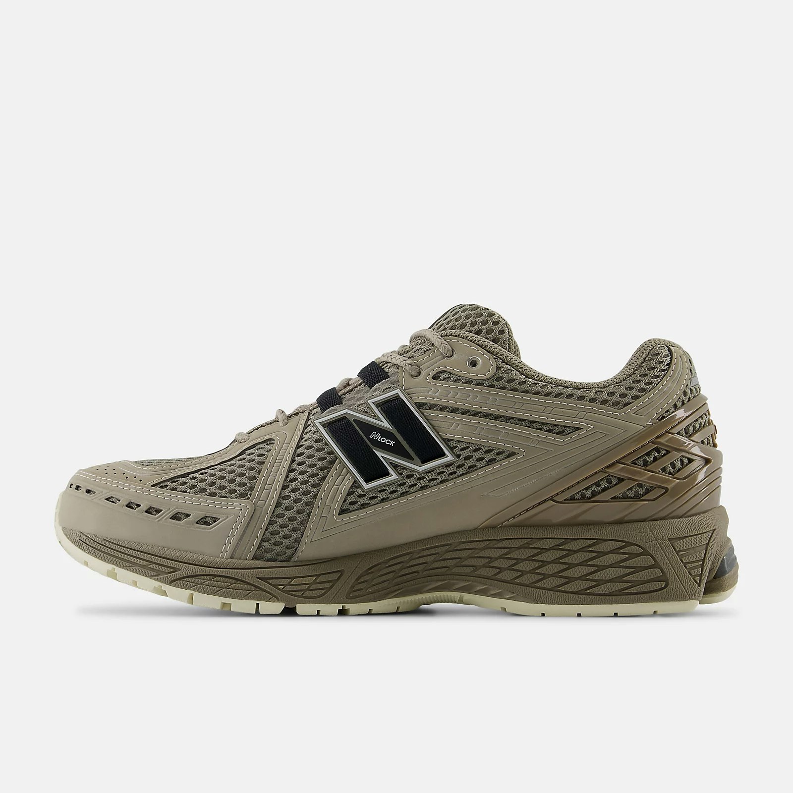 New Balance 1906R Cordura "Arid Stone"