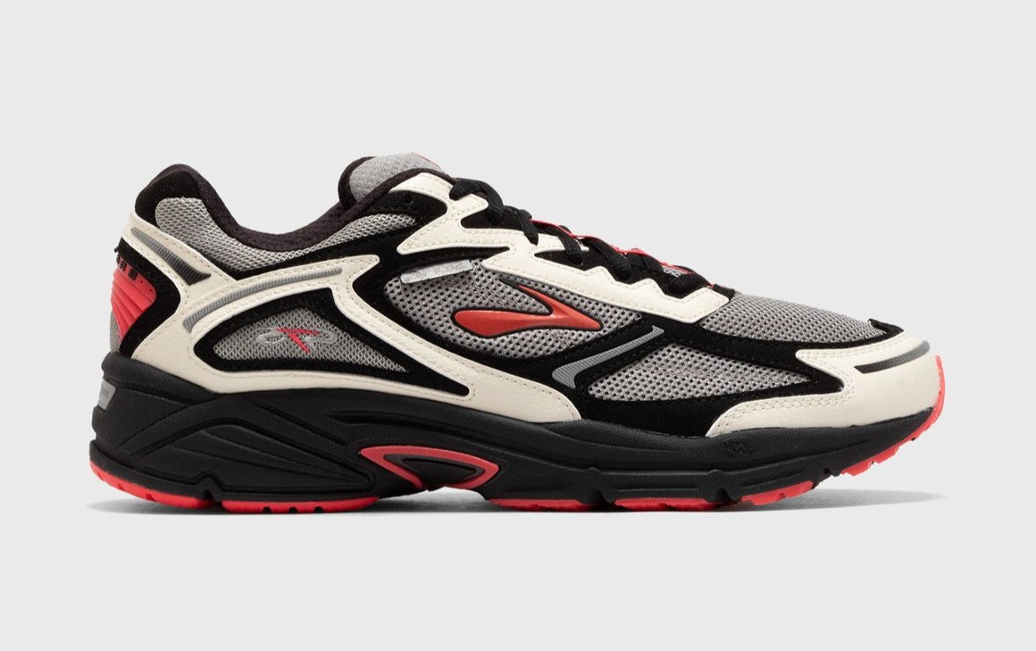 Jeff Staple x Adrenaline x Brooks GTS 4 "Pigeon Pink"
