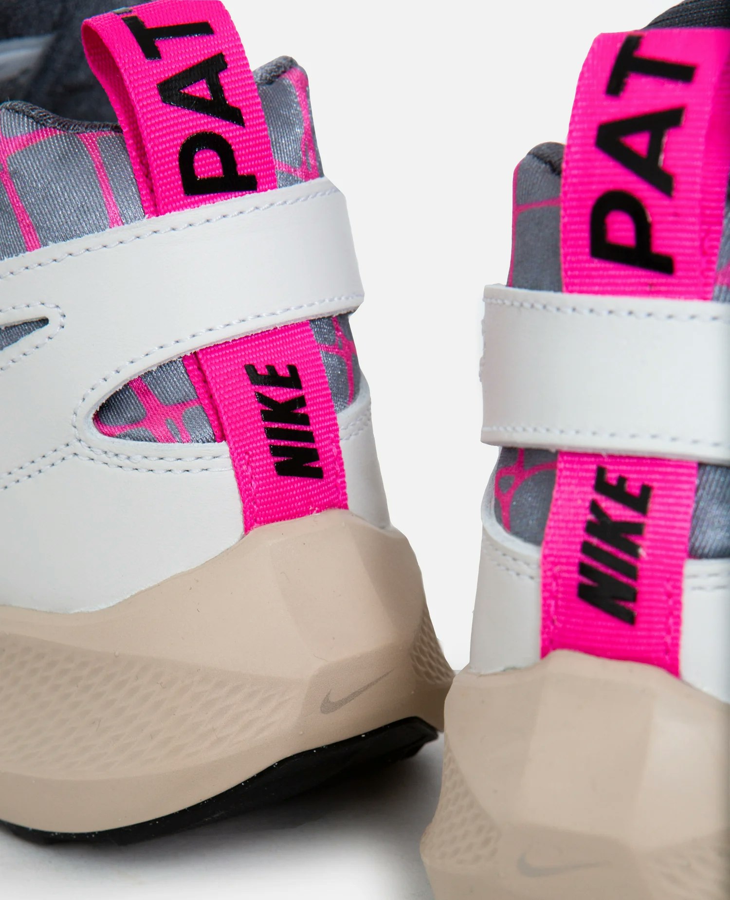 Patta x Nike Air Huarache Plus "Pink Quartz"