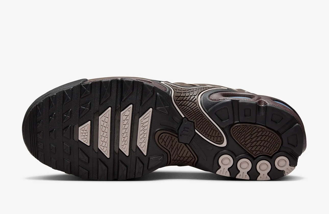 Nike Air Max Plus Drift "Baroque Brown"