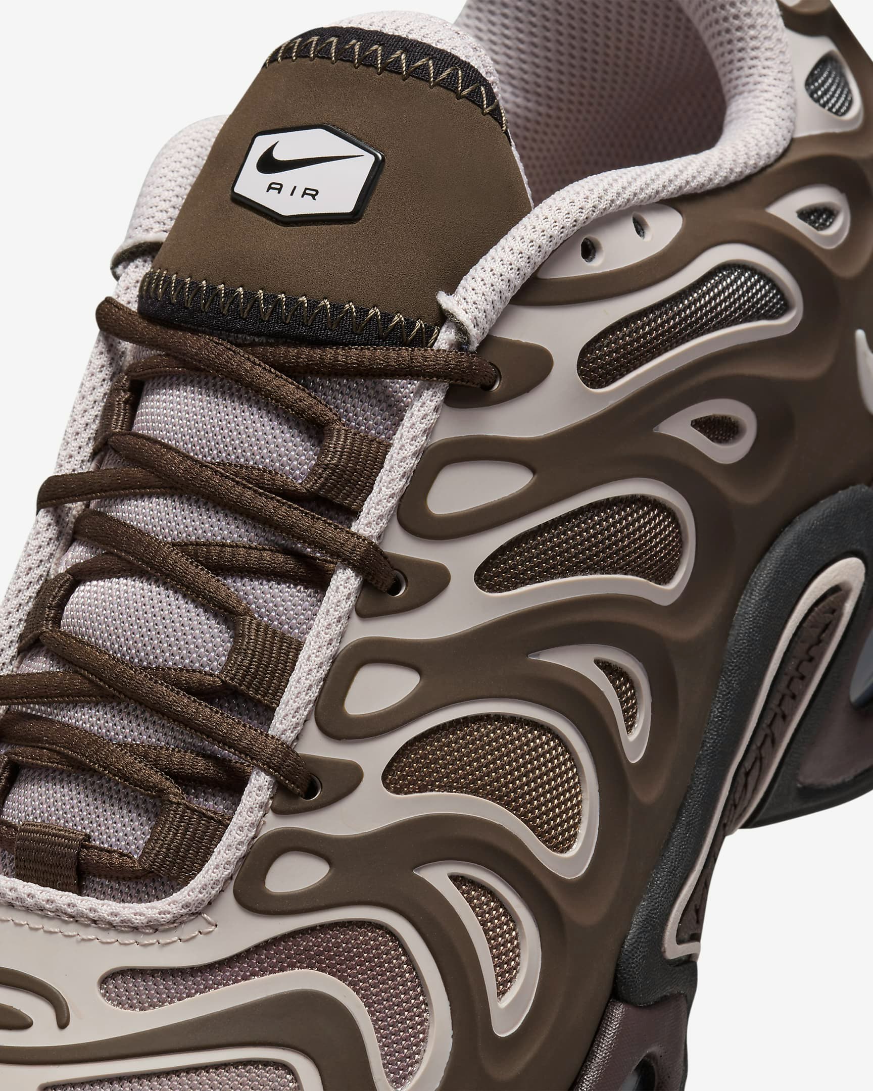 Nike Air Max Plus Drift "Baroque Brown"