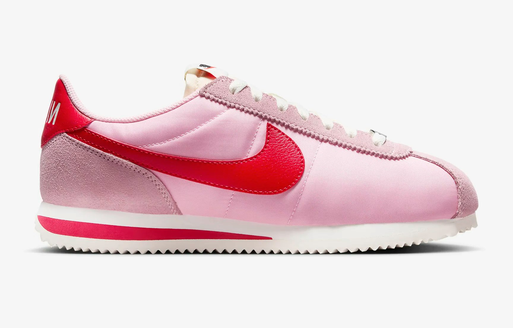 Nike Cortez TXT "Medium Soft Pink"