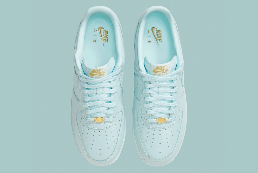 Nike Air Force 1 Low "Glacier Gum"