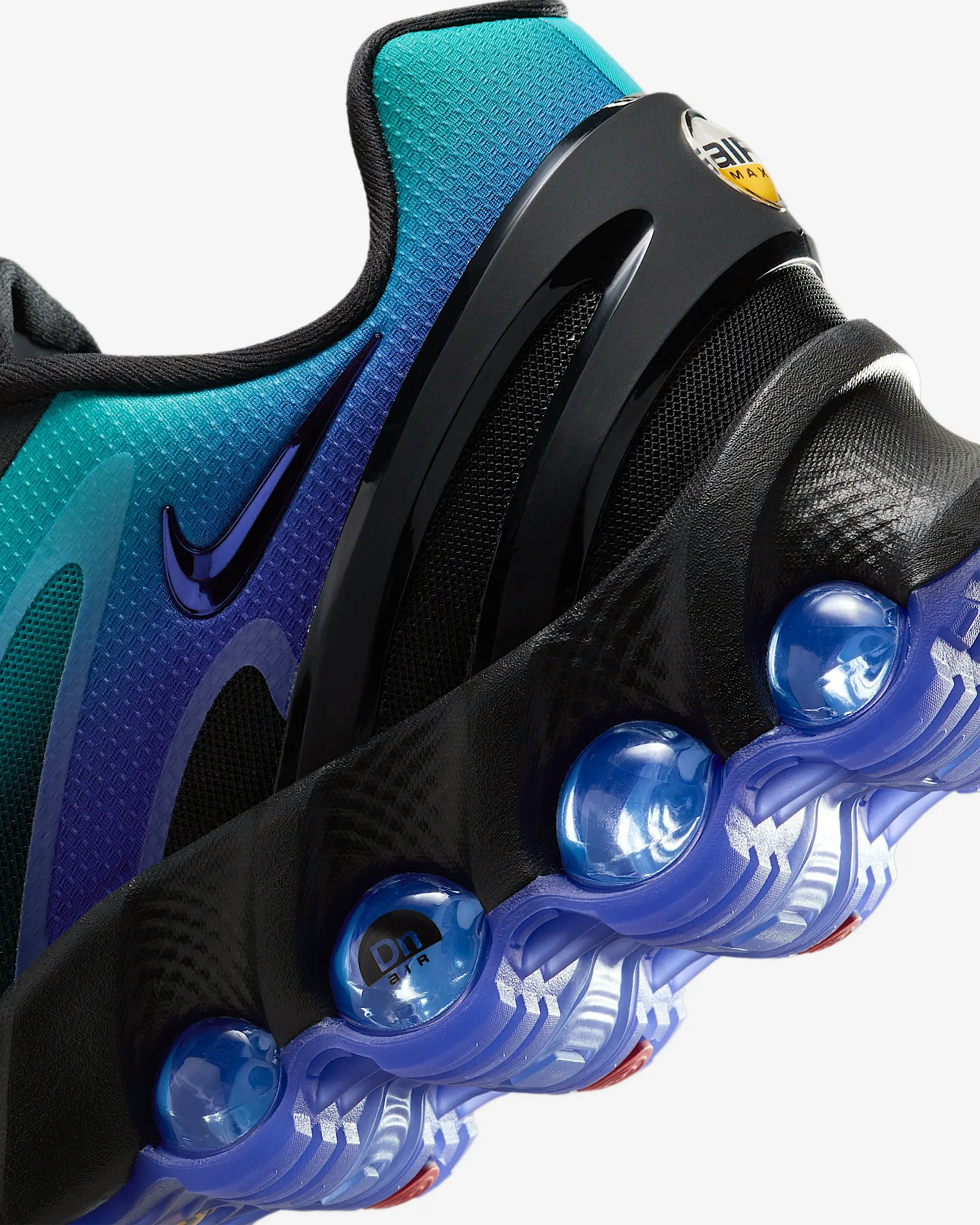 Nike Air Max DN8 "Aqua"