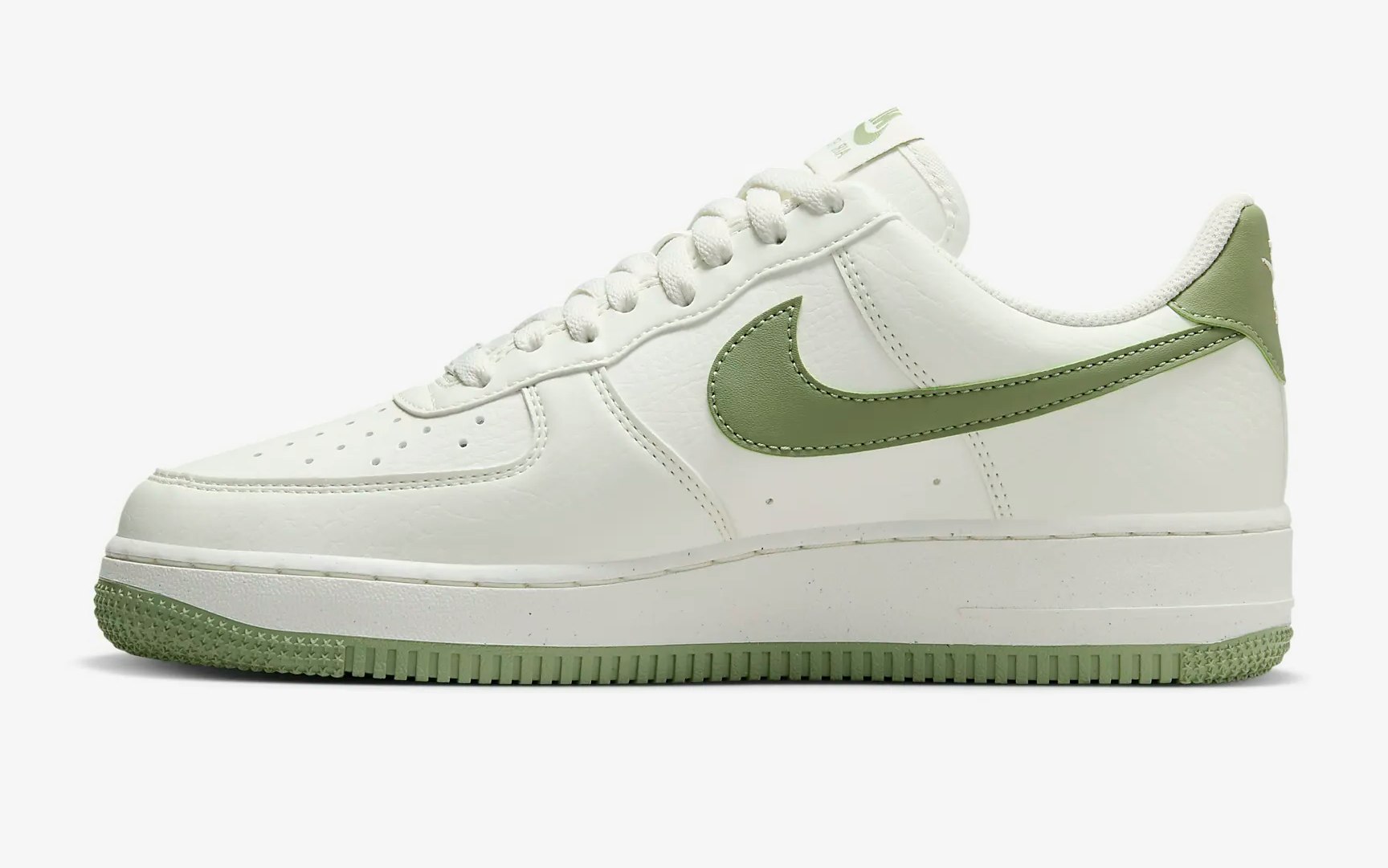 Nike Air Force 1 `07 "Next Nature" (Oil Green)