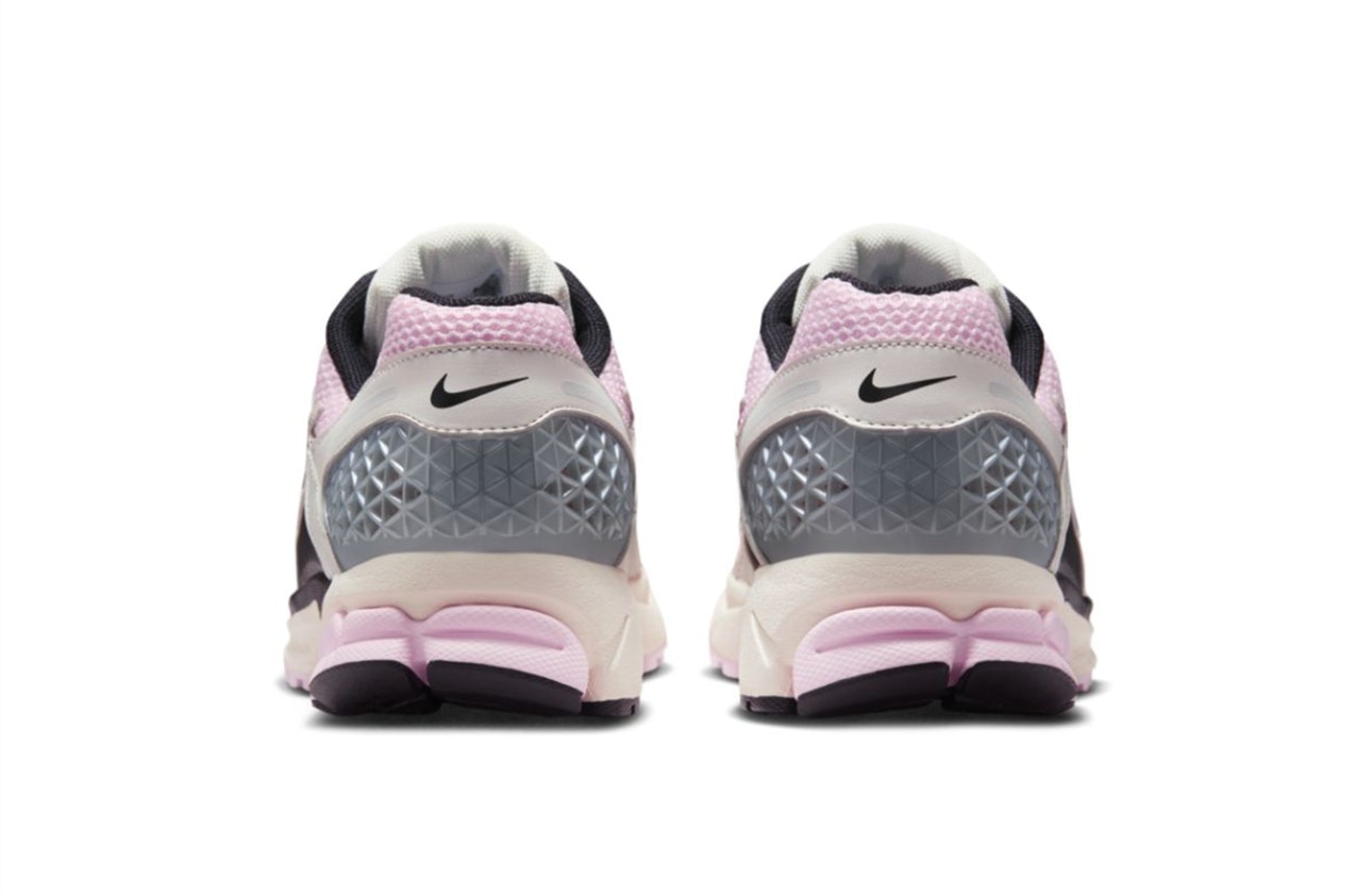 Nike Zoom Vomero 5 "Pink Foam"