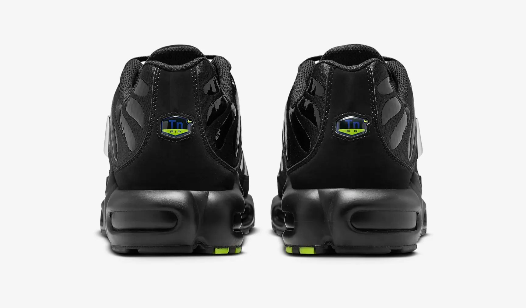Nike Air Max Plus TN "Black Chrome"