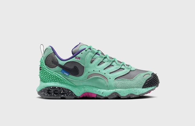 Undefeated x Nike Air Terra Humara "Light Menta"