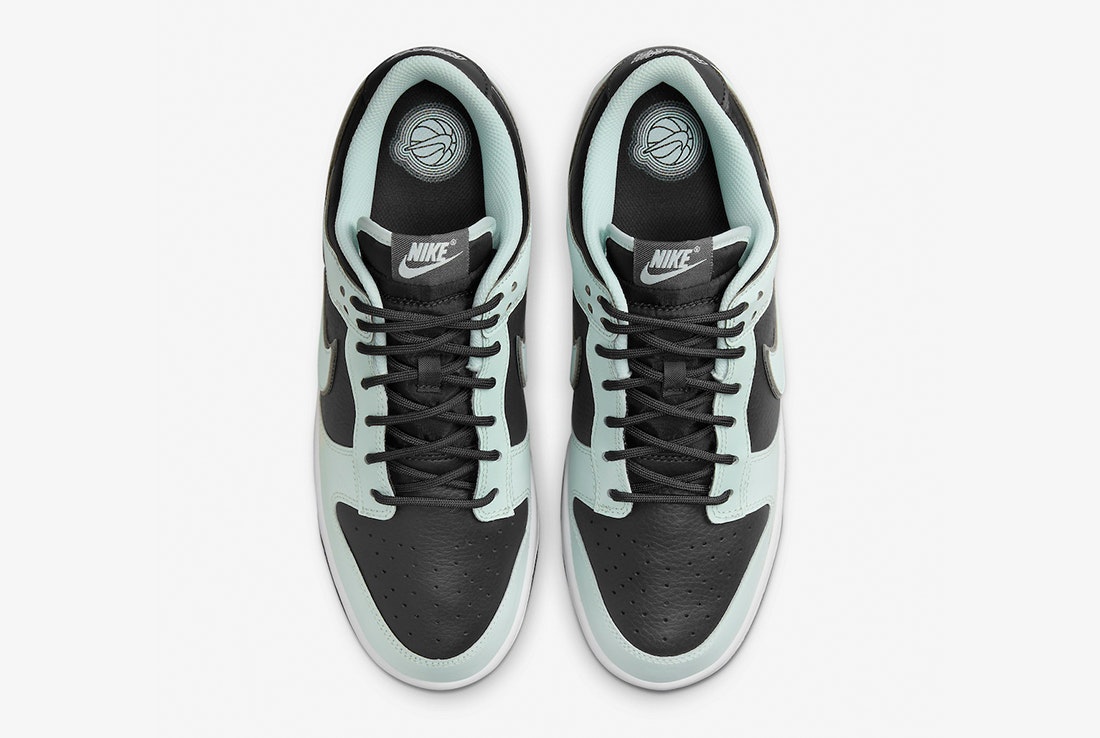 Nike Dunk Low Premium "Barely Green"