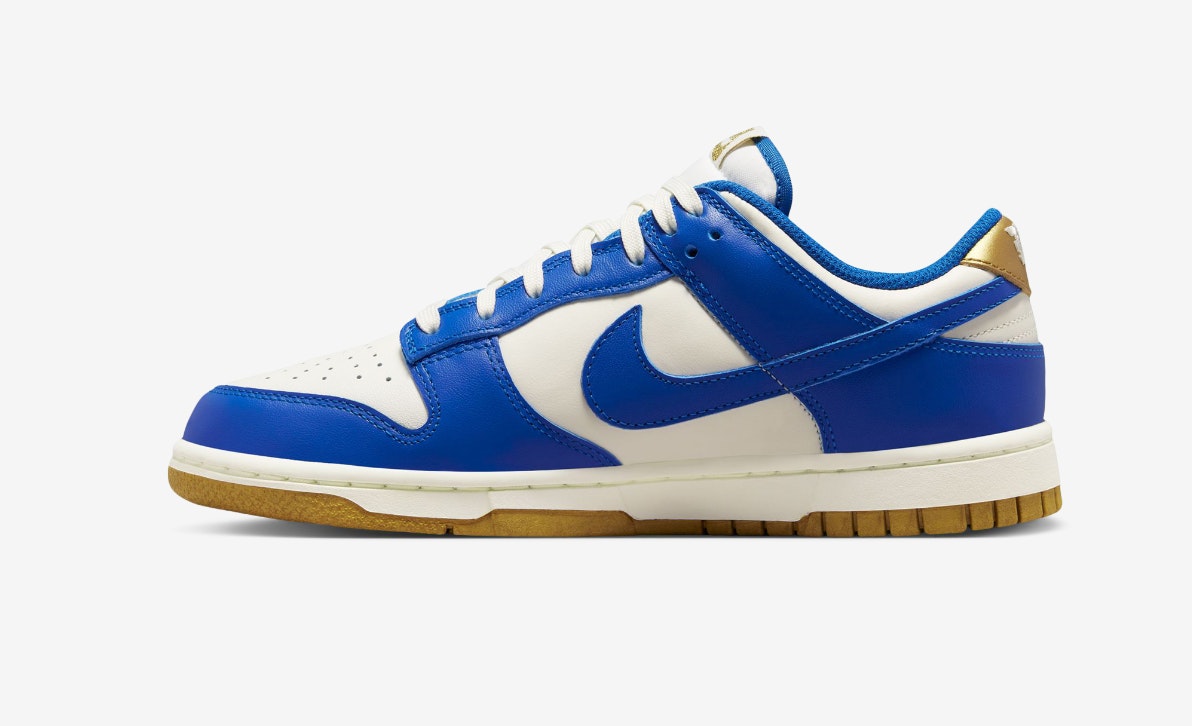 Nike Dunk Low "Kansas City Royals"