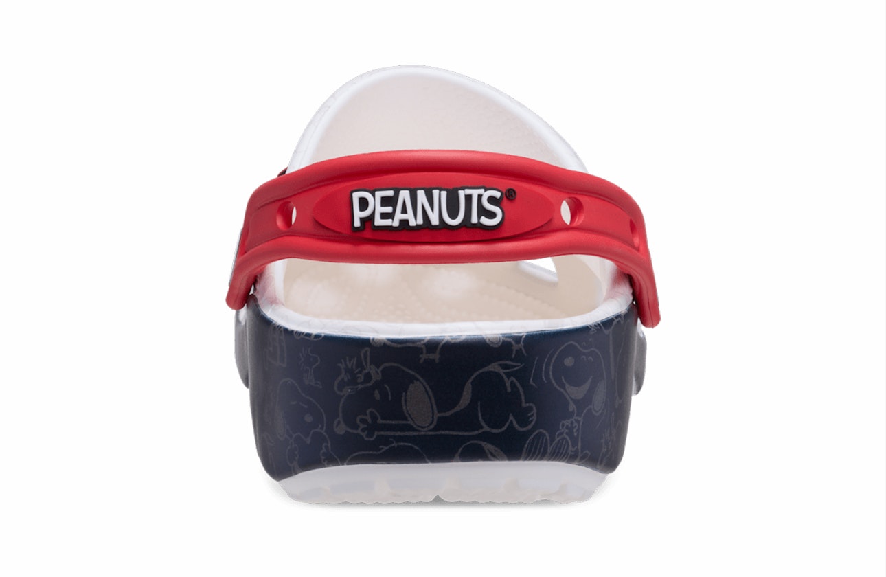 Peanuts x Crocs Classic Clog "Snoopy"