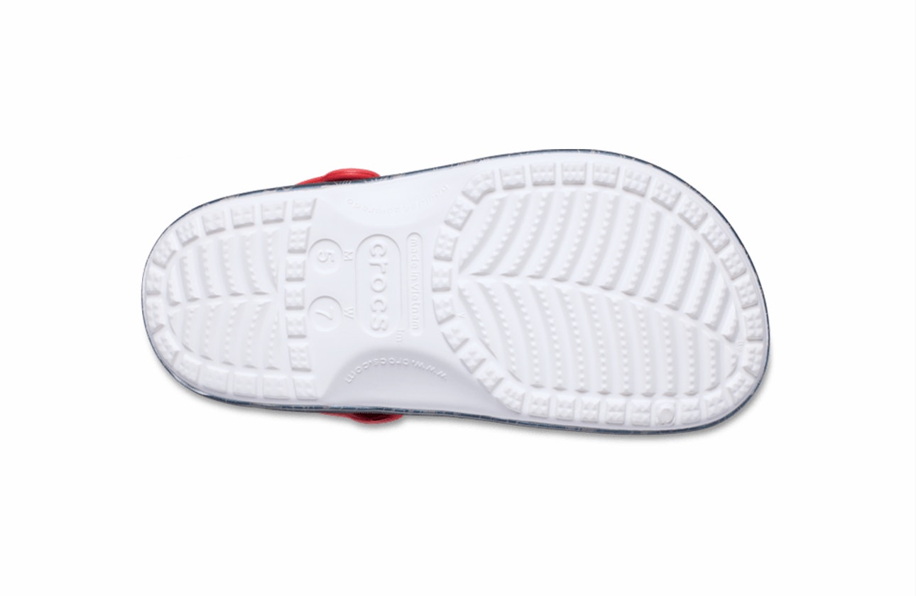 Peanuts x Crocs Classic Clog "Snoopy"