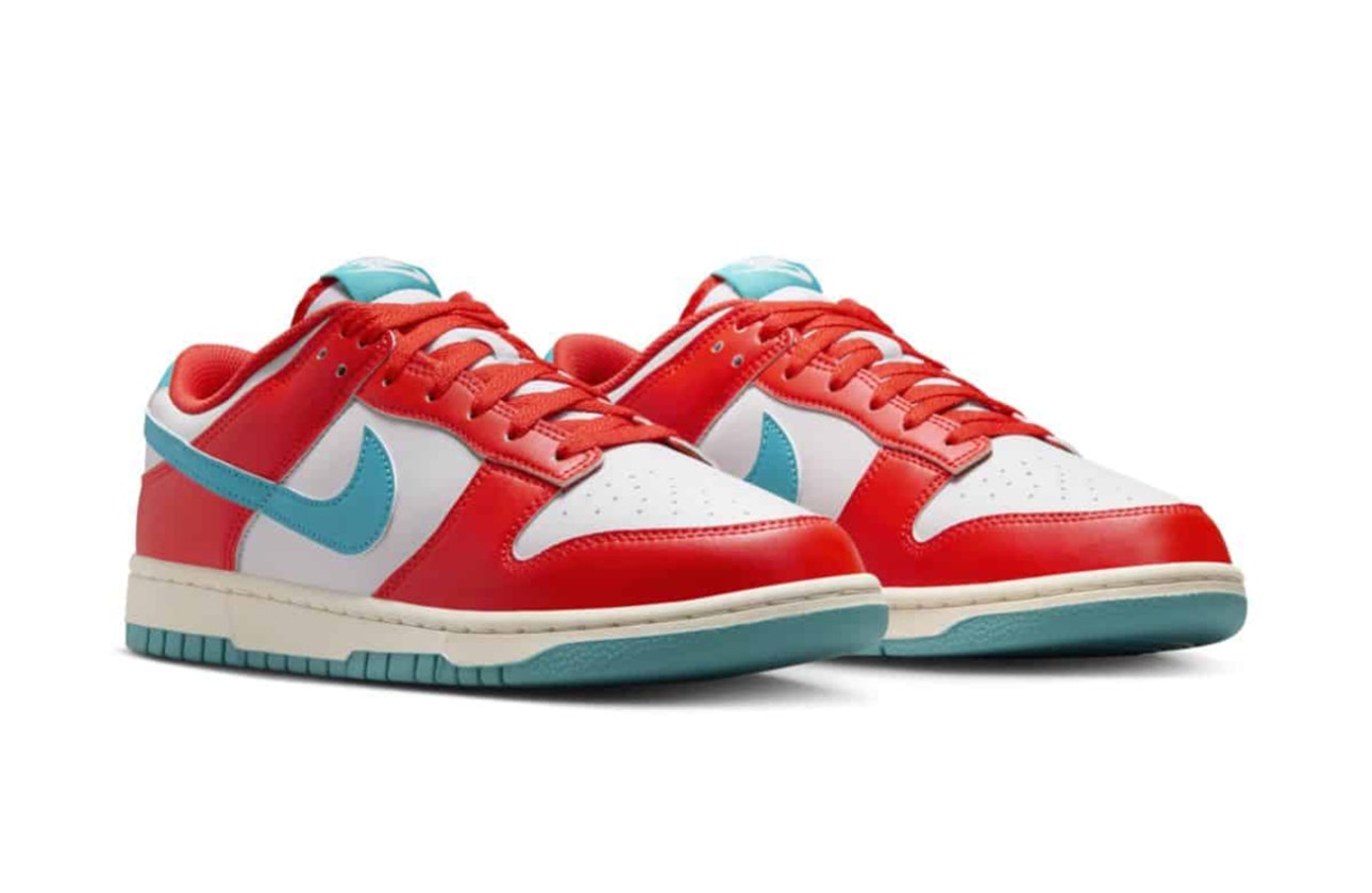 Nike Dunk Low "Picante Red"