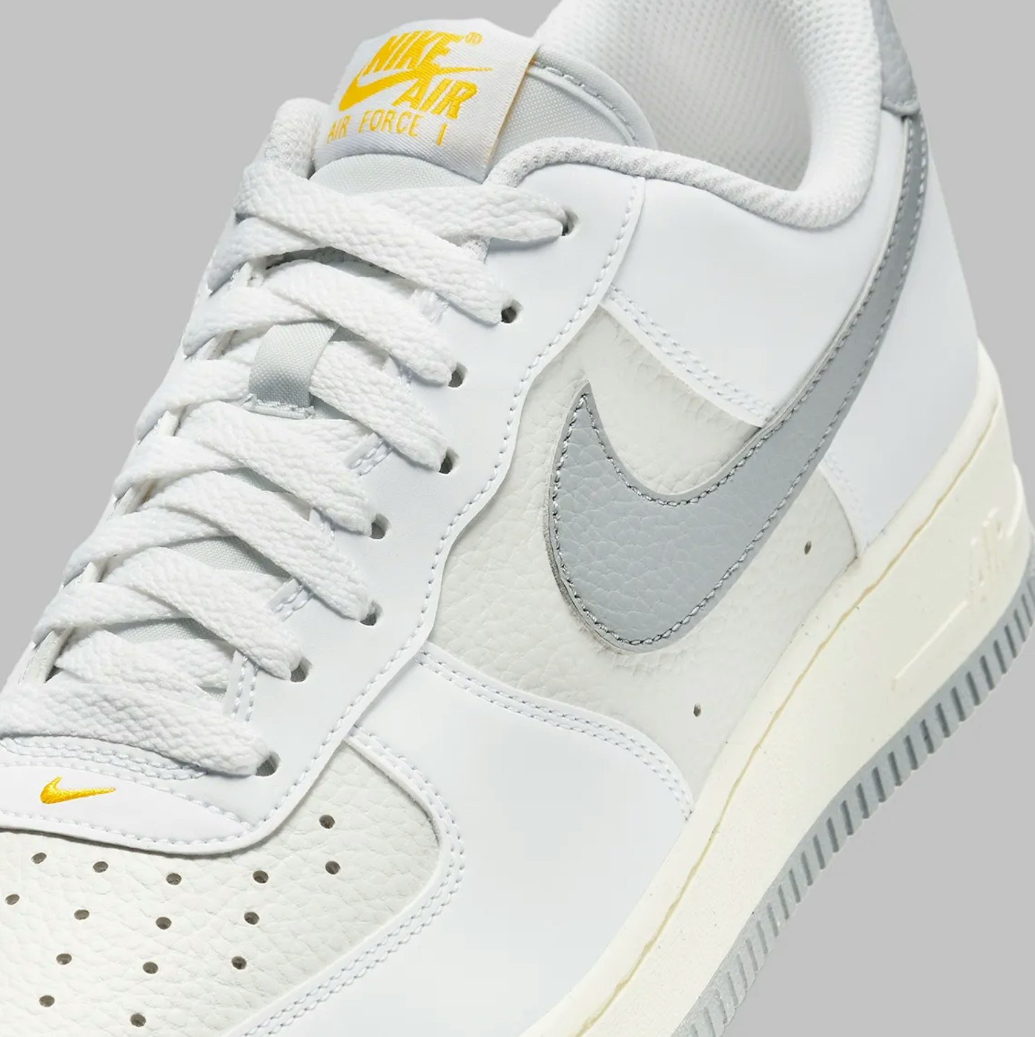 Nike Air Force 1 `07 "Next Nature" (Photon Dust)