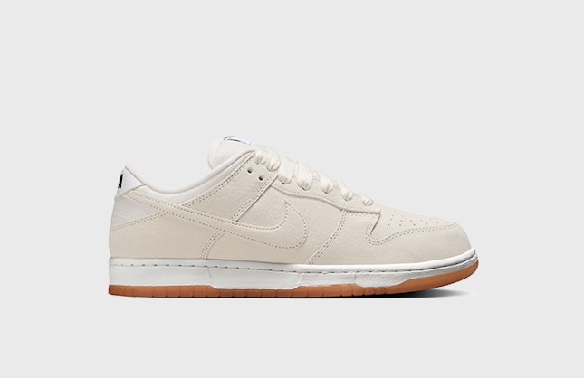 Nike SB Dunk Low Pro B "Pale Ivory"