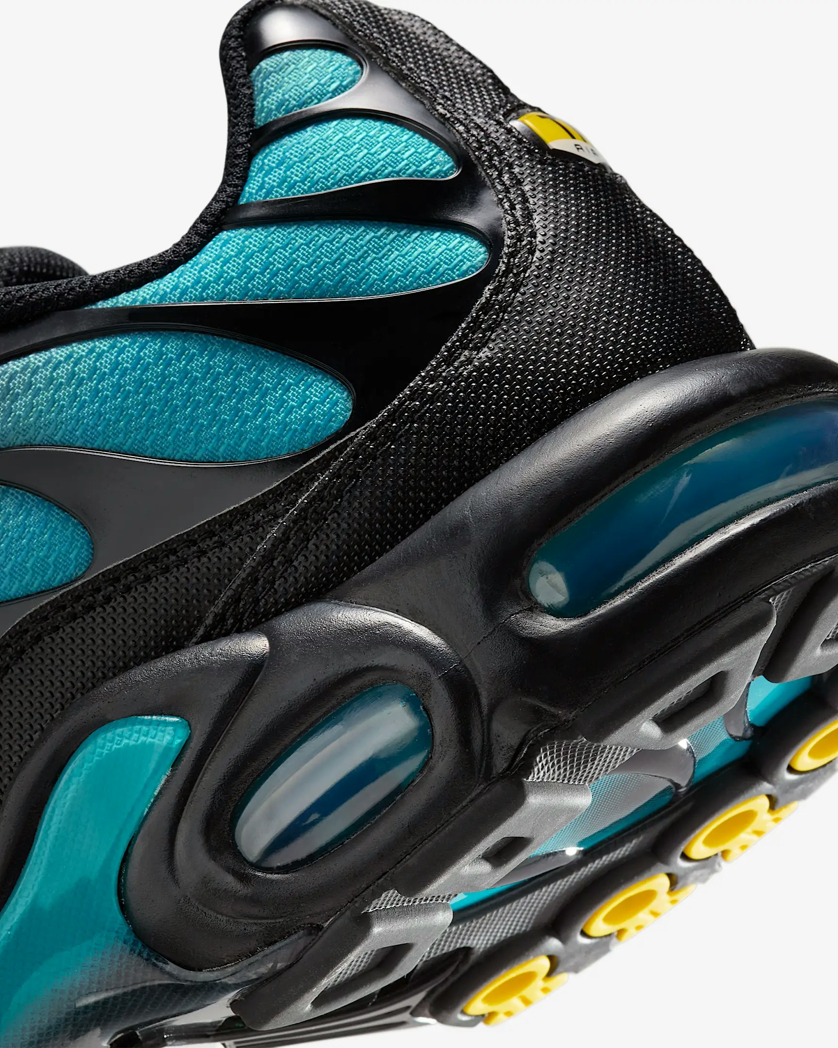 Nike Air Max Plus "Aurora Green"