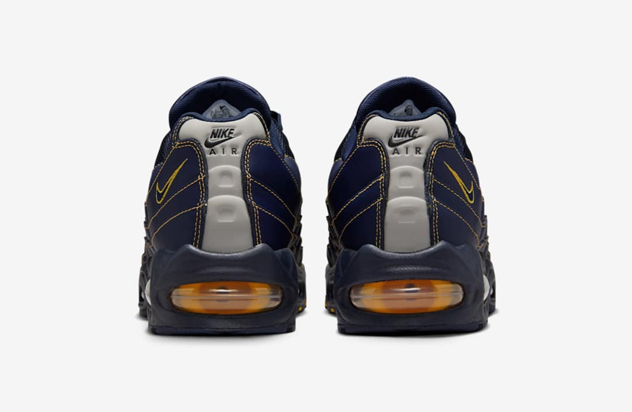 Nike Air Max 95 OG "Obsidian"