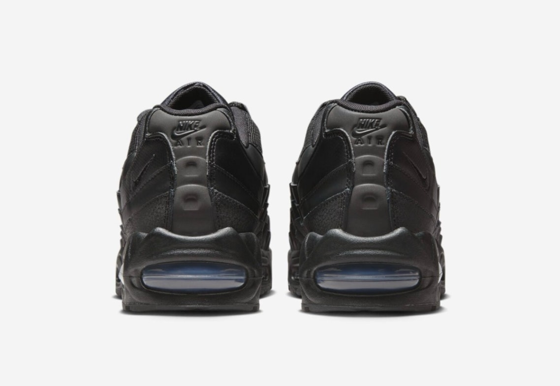 Nike Air Max 95 OG "Big Bubble" (Triple Black)