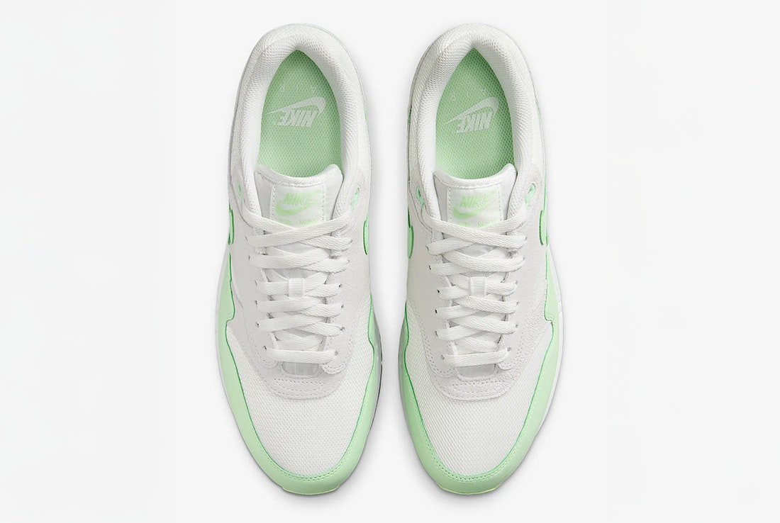 Nike Air Max 1 "Vapor Green"