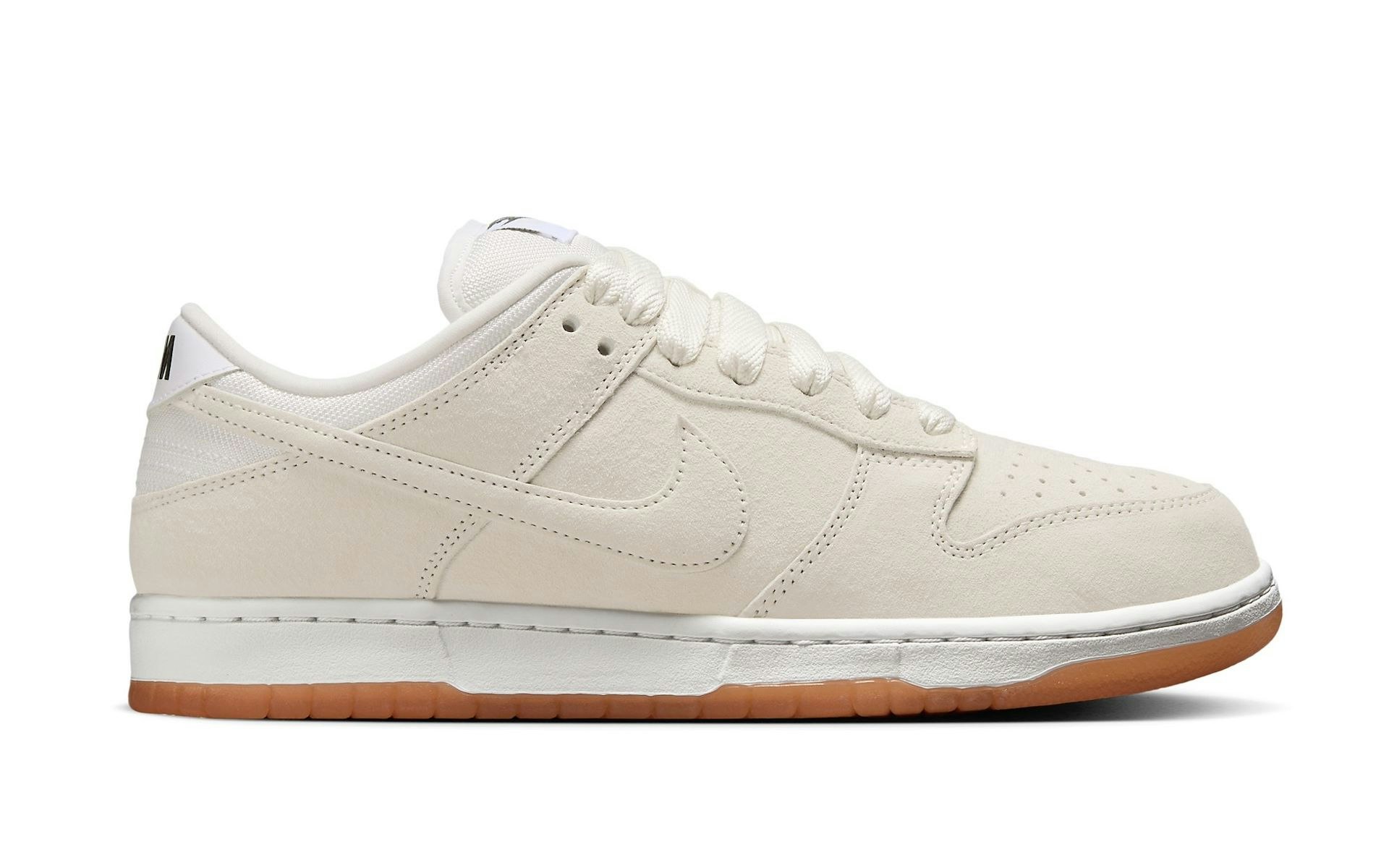 Nike SB Dunk Low Pro B "Pale Ivory"