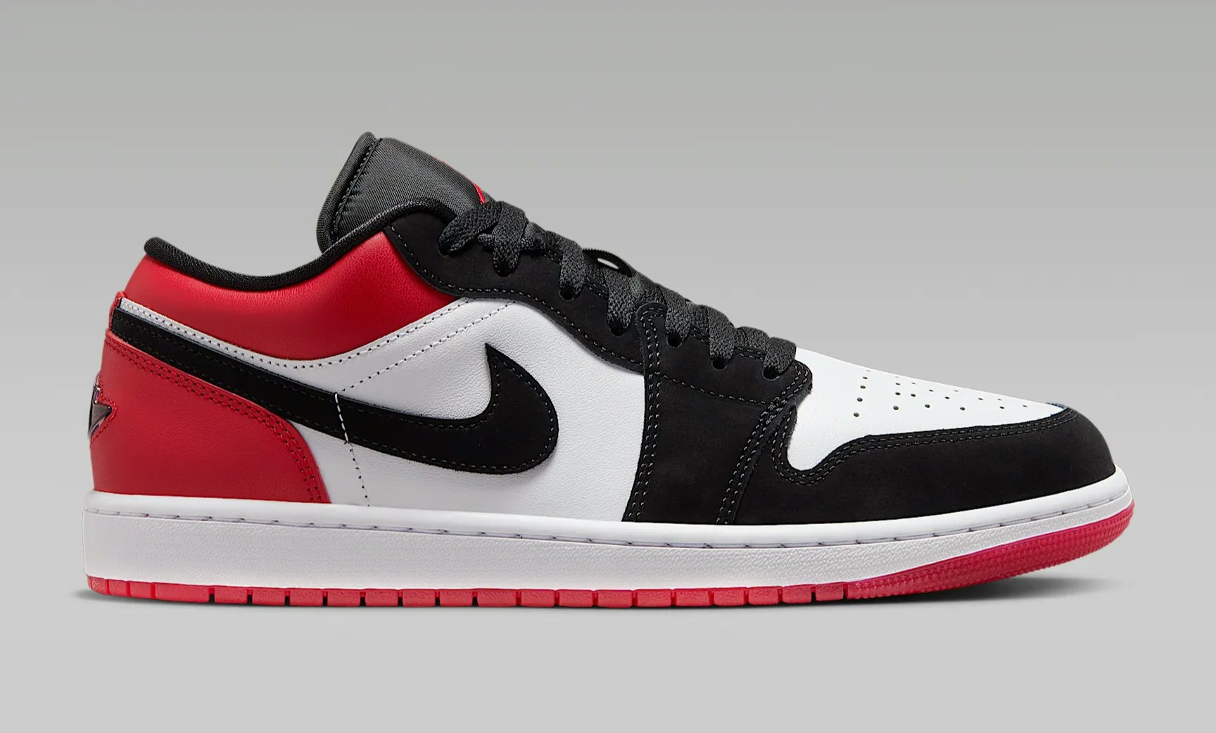 Air Jordan 1 Low "Black Toe"