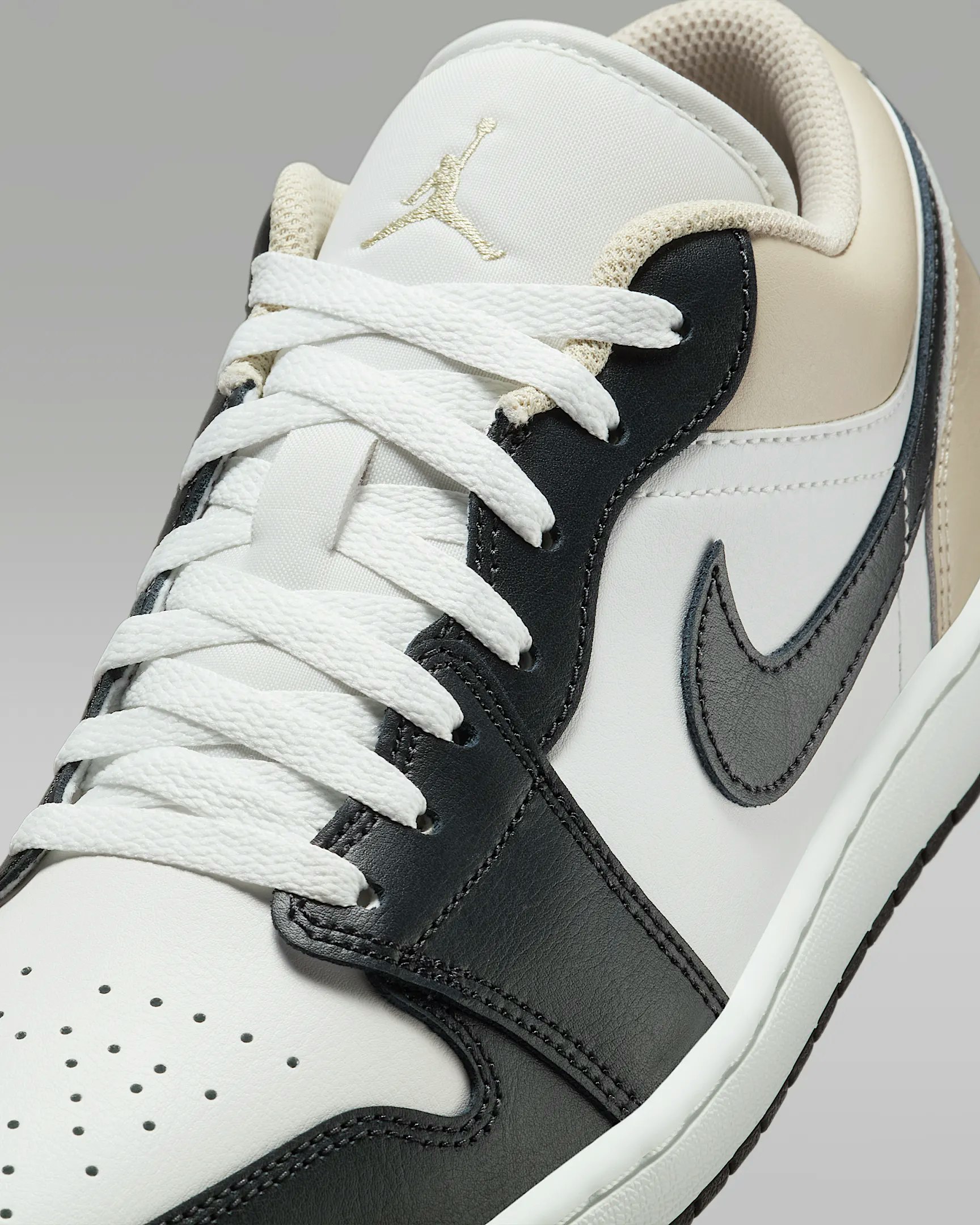 Air Jordan 1 Low "Black Rattan"