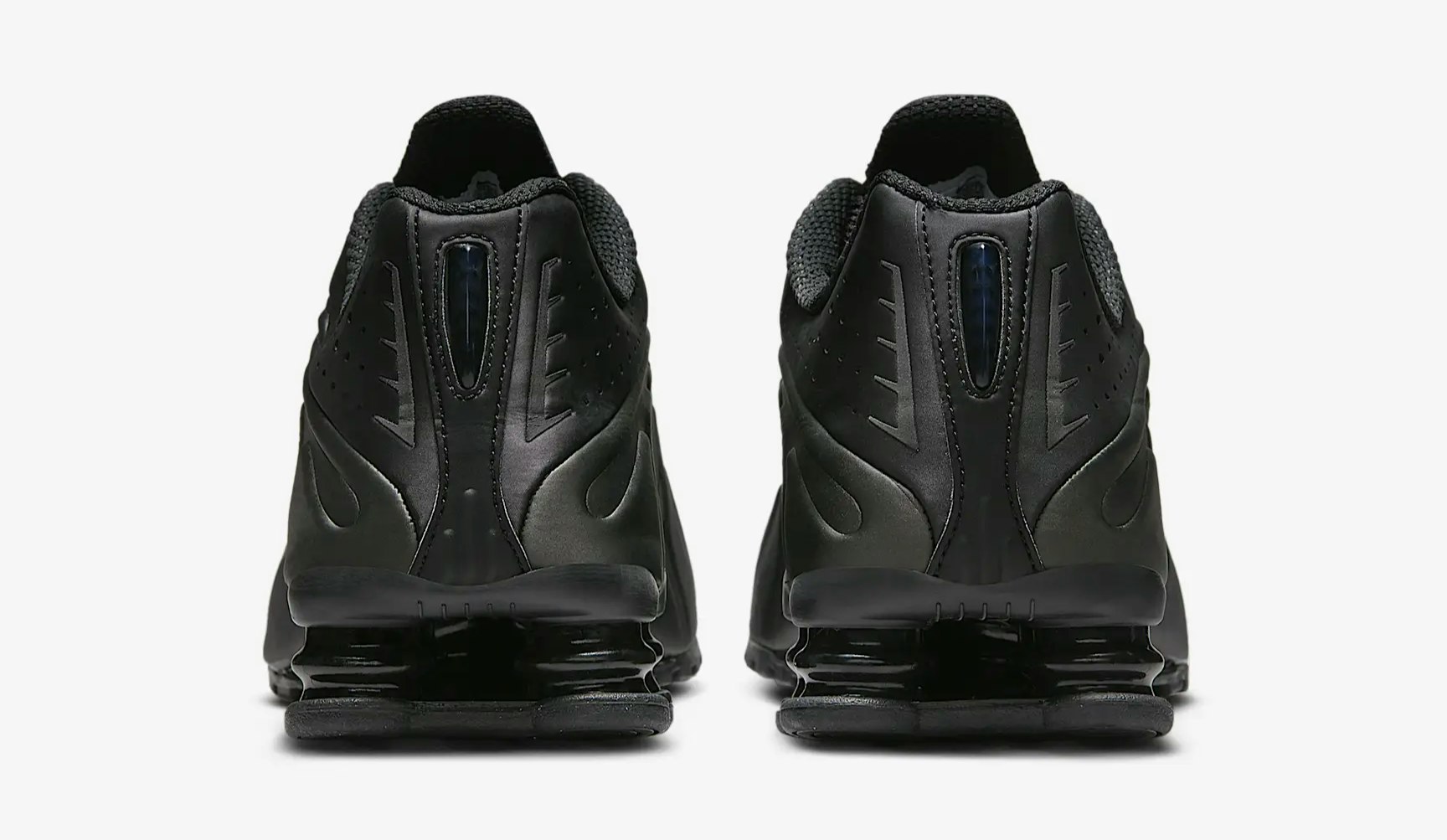 Nike Shox R4 "Black Bright Crimson"