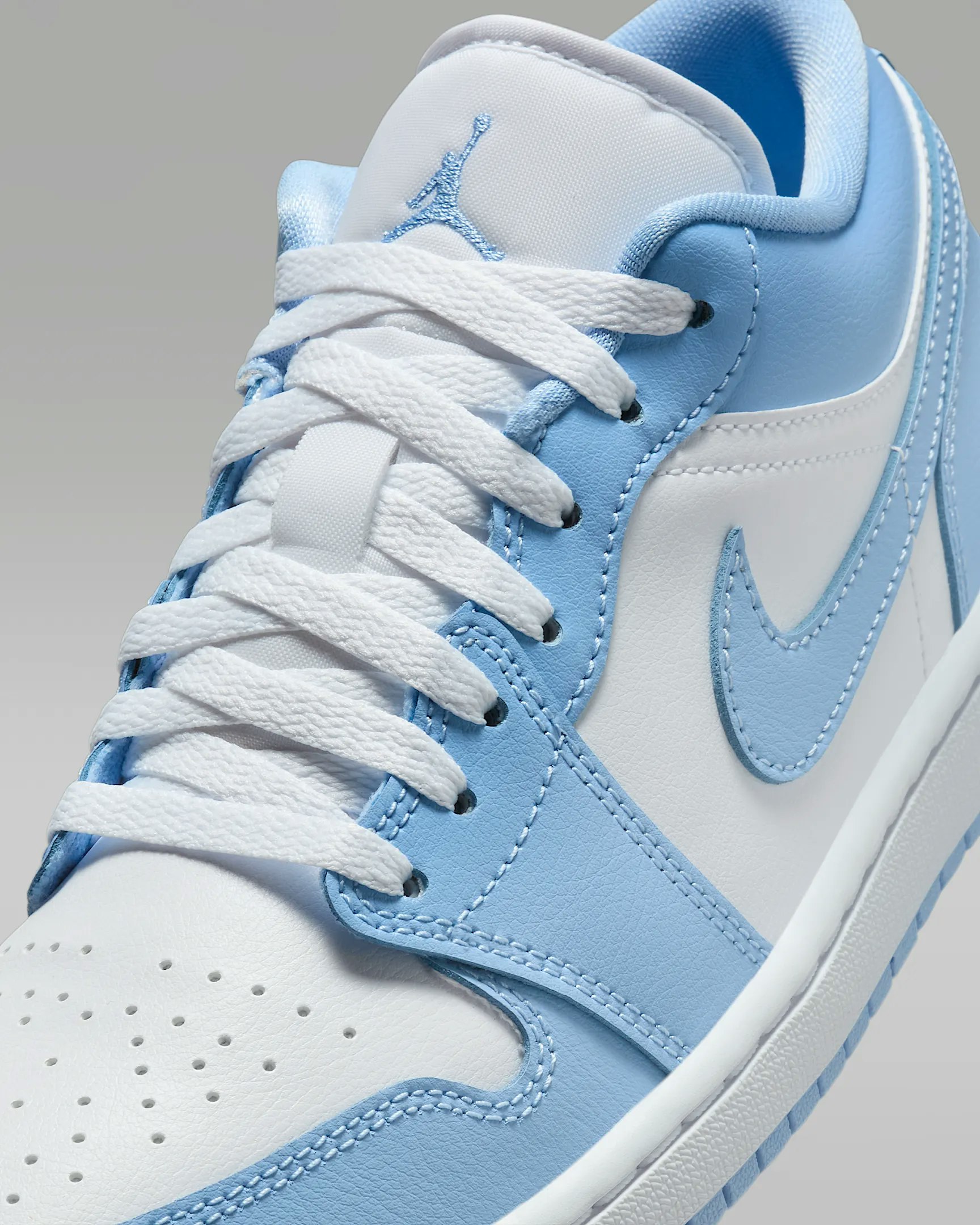 Air Jordan 1 Low "Aluminum"