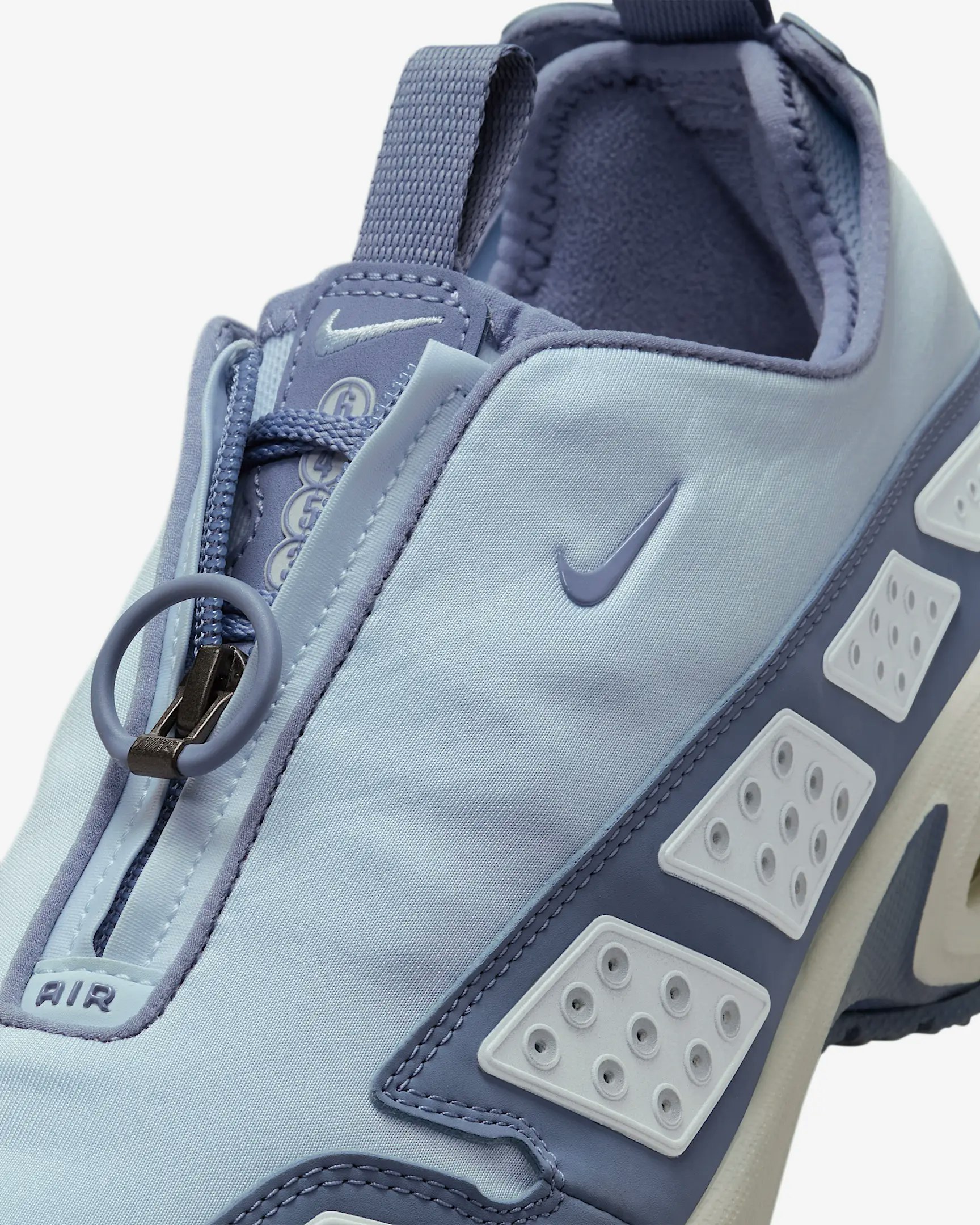 Nike Air Max SNDR "Blue Tint"