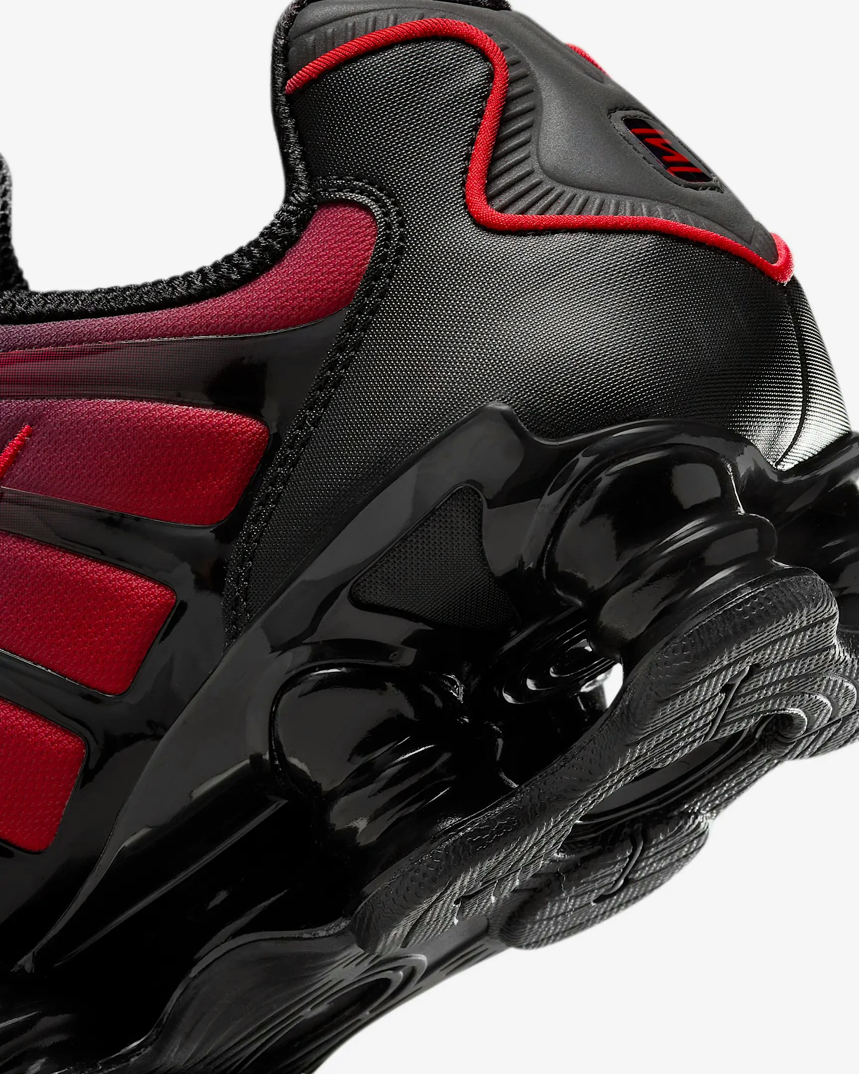 Nike Shox TL "Deadpool"
