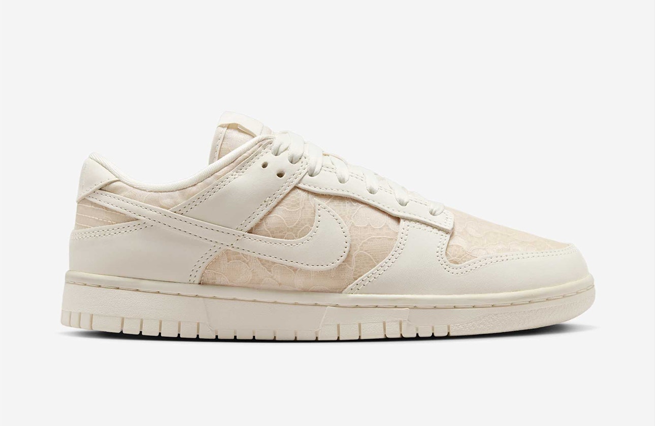 Nike Dunk Low "Lace Pack" (Light Orewood Brown) Nike Dunk Low "Lace Pack" (Light Orewood Brown)