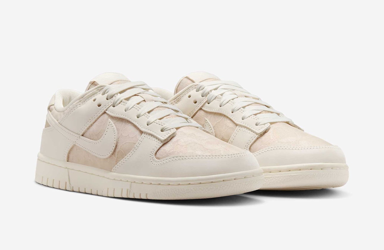 Nike Dunk Low "Lace Pack" (Light Orewood Brown) Nike Dunk Low "Lace Pack" (Light Orewood Brown)