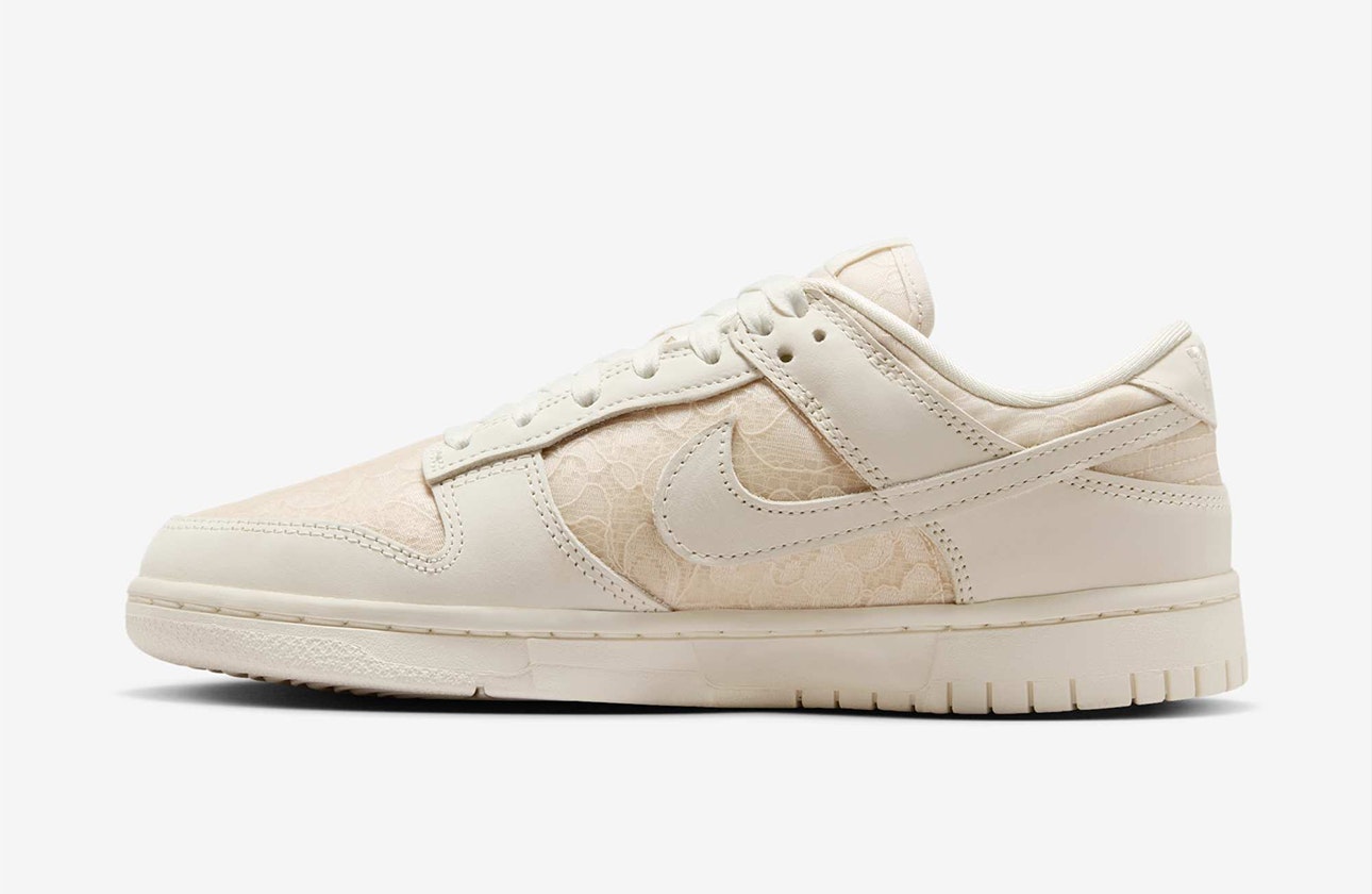 Nike Dunk Low "Lace Pack" (Light Orewood Brown) Nike Dunk Low "Lace Pack" (Light Orewood Brown)