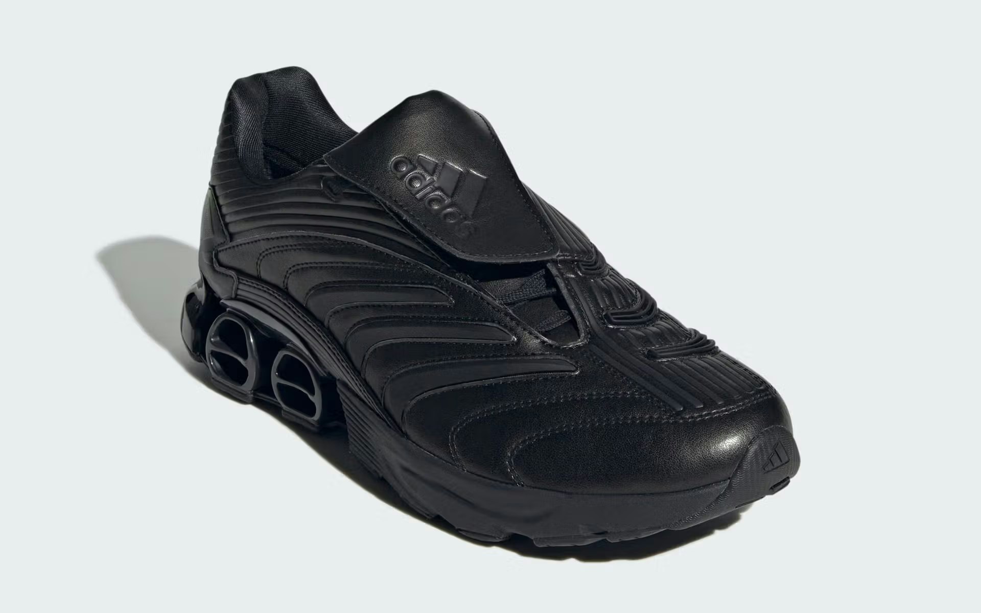 adidas Predator Megaride "Core Black"