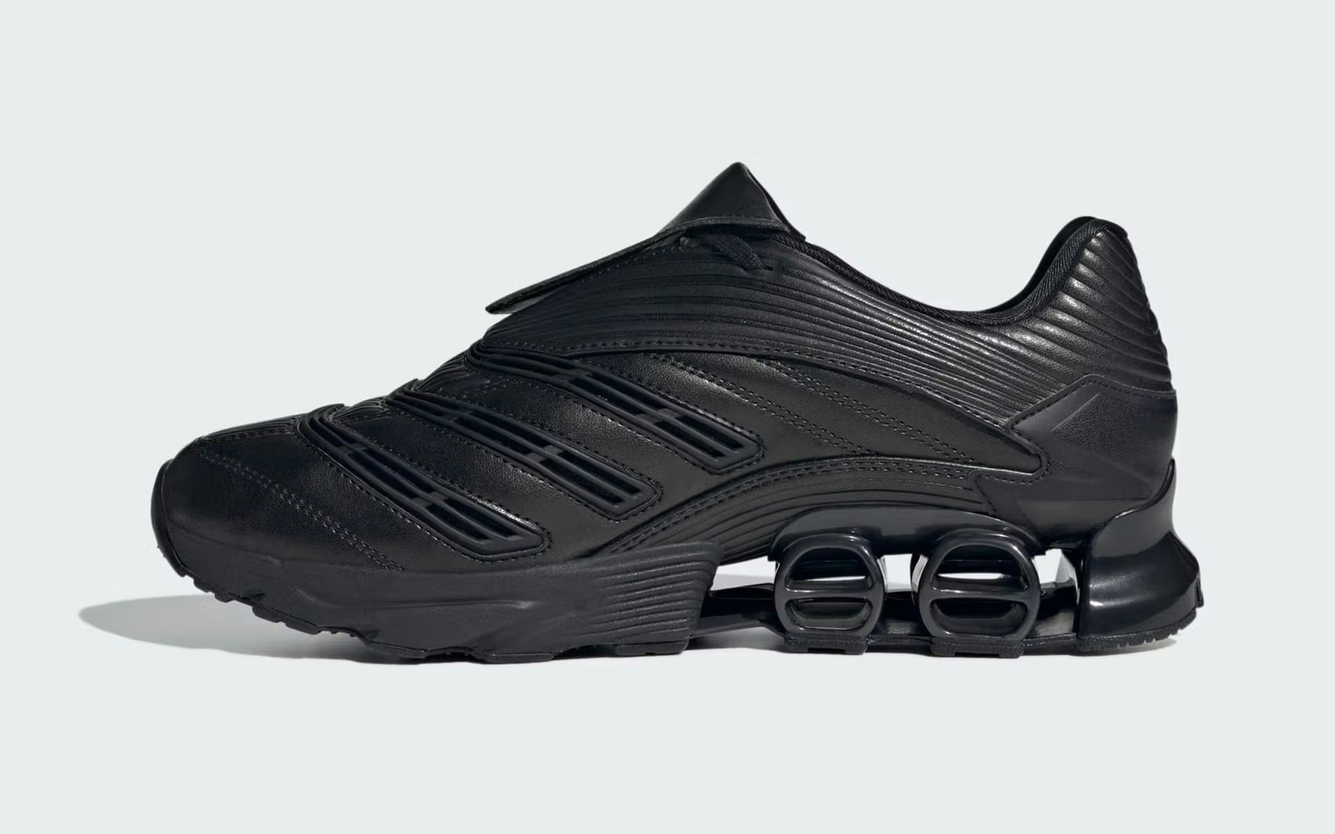 adidas Predator Megaride "Core Black"
