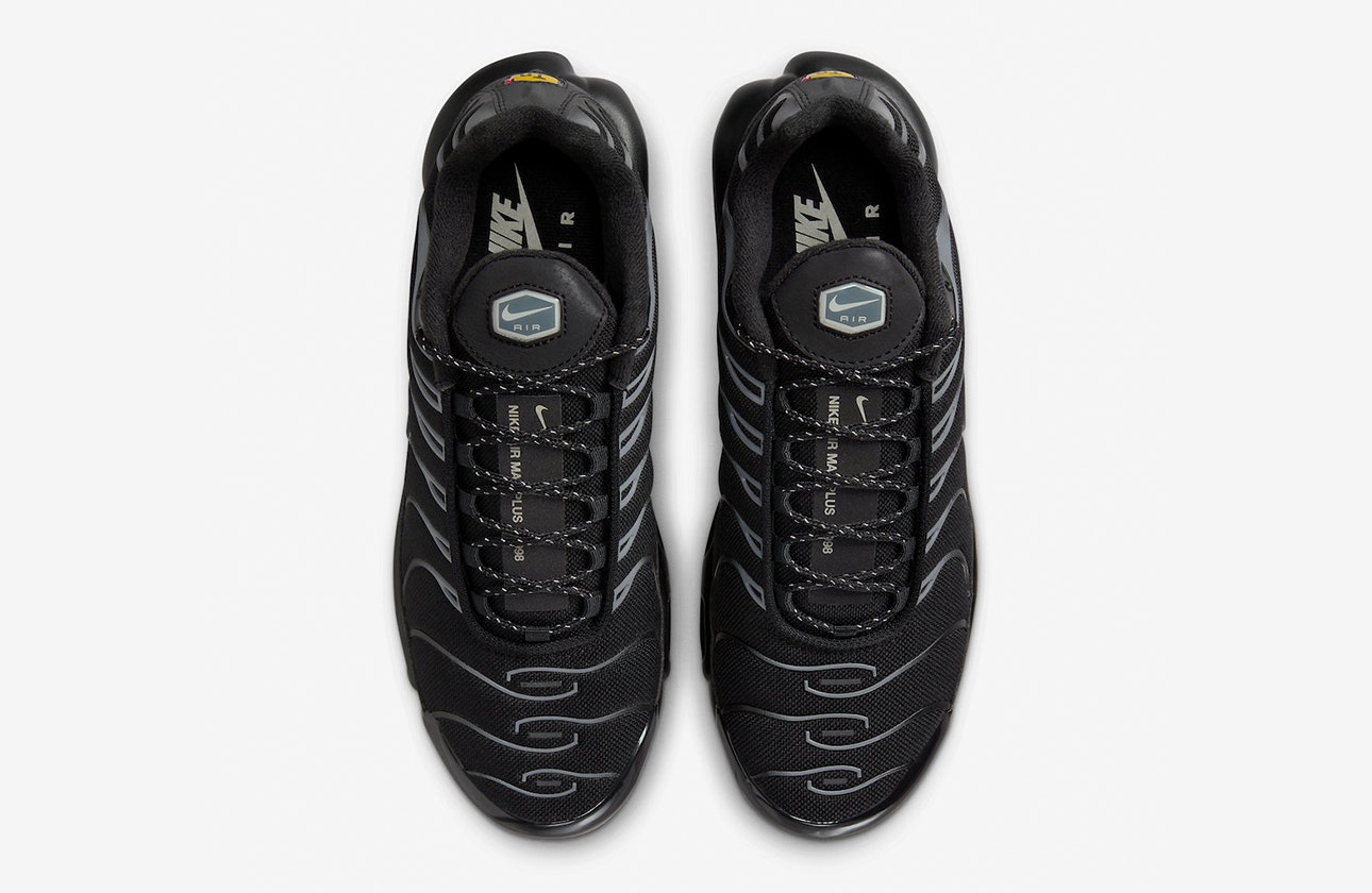 Nike Air Max Plus "Black Gum"