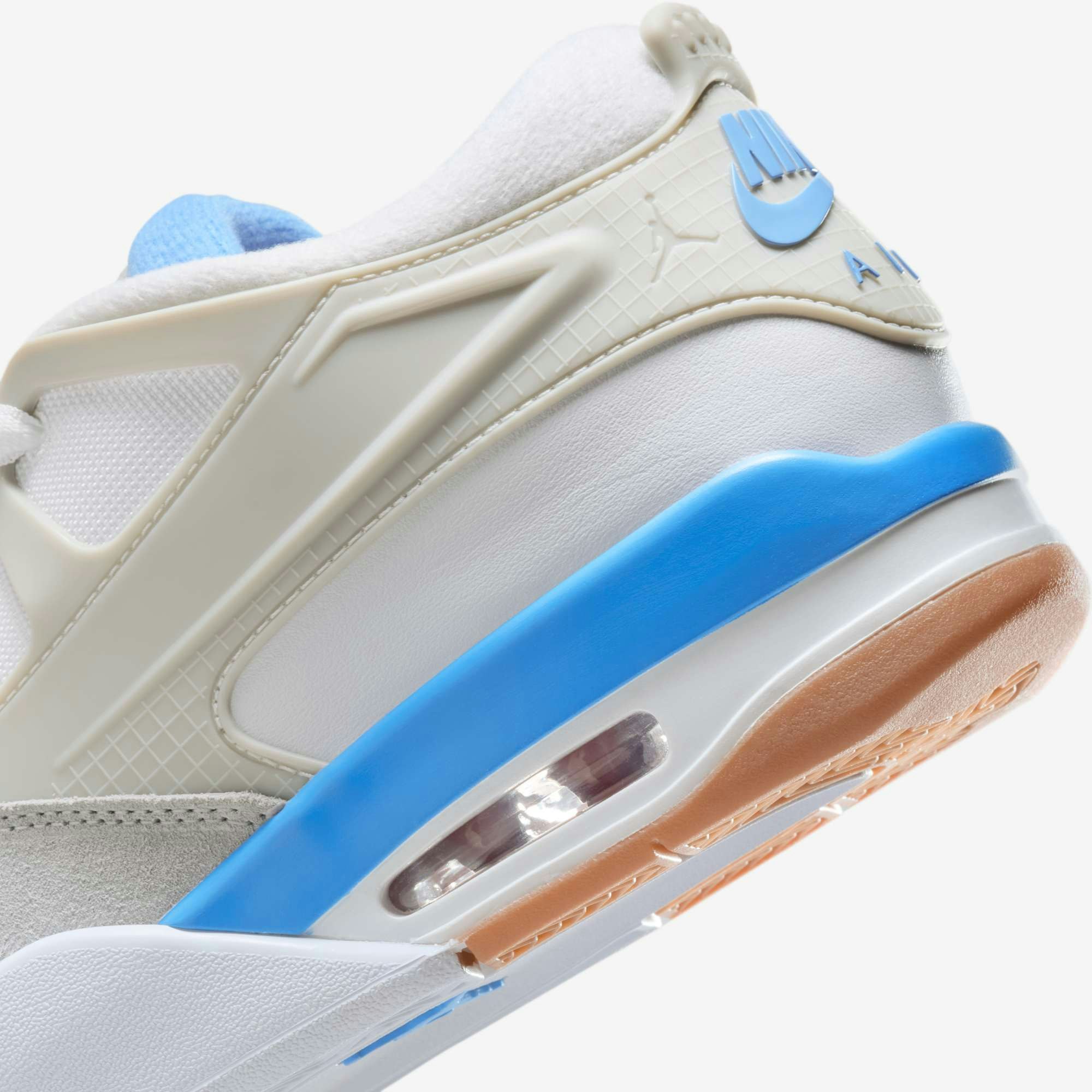 Air Jordan 4 RM "Legend Blue"