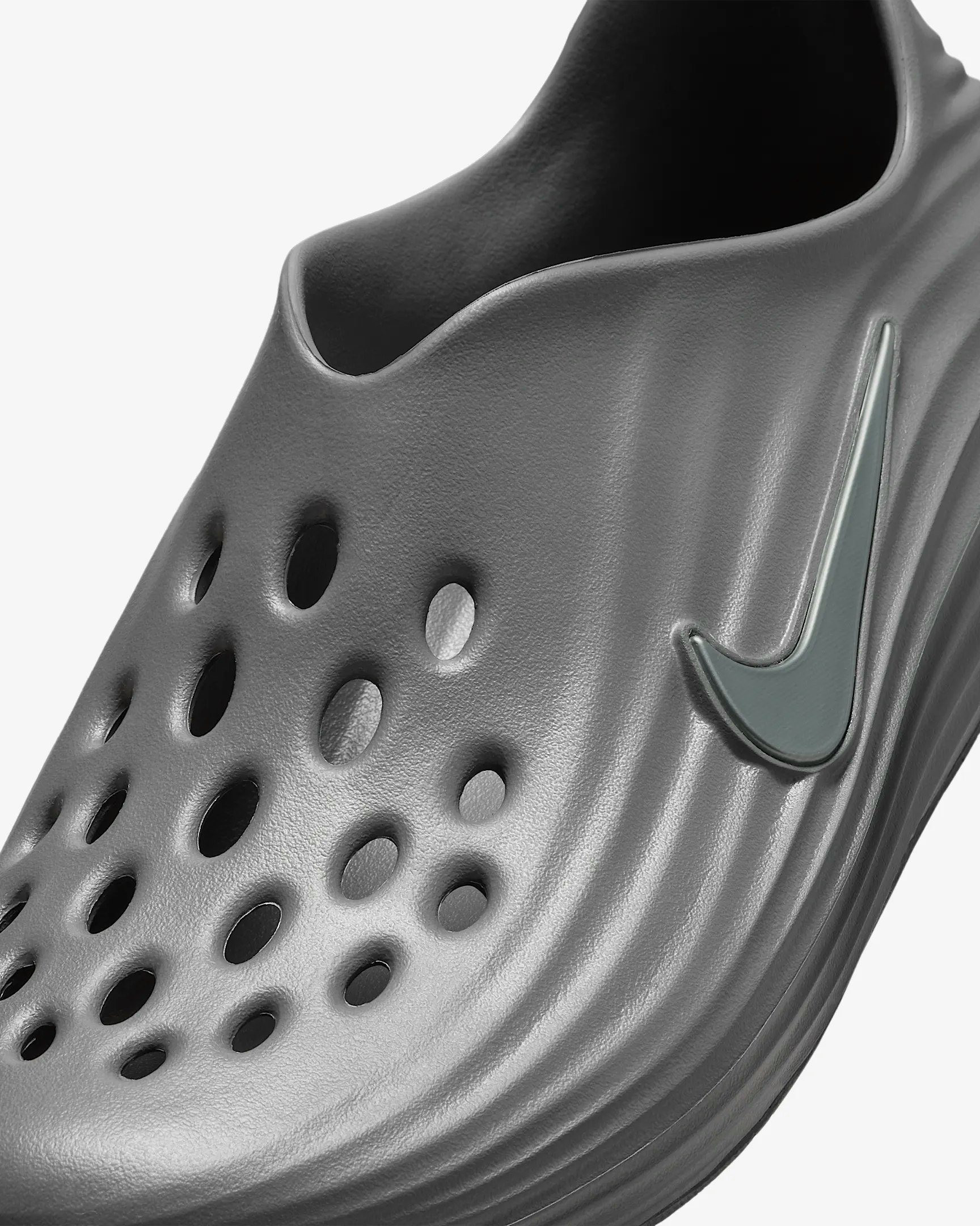 Nike ReactX Rejuven8 "Smoke Grey"