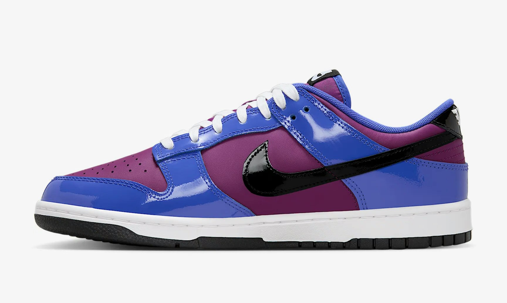 Nike Dunk Low SE "Paramount Blue"
