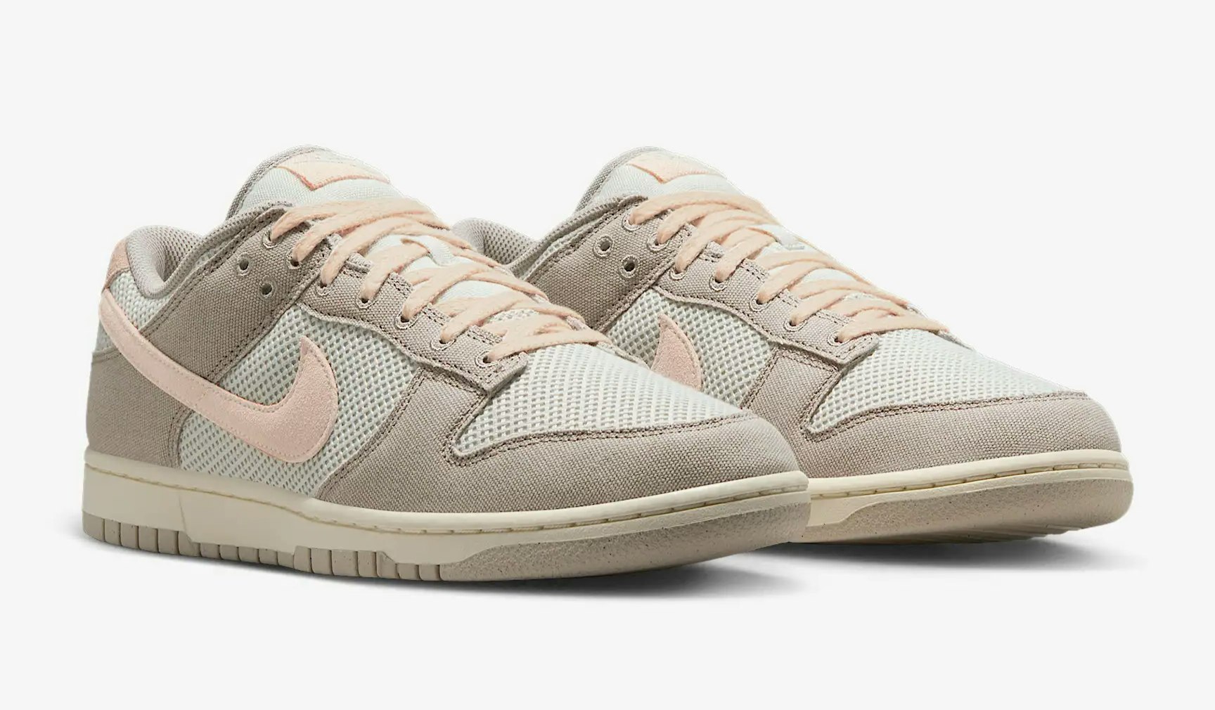 Nike Dunk Low "Light Bone"