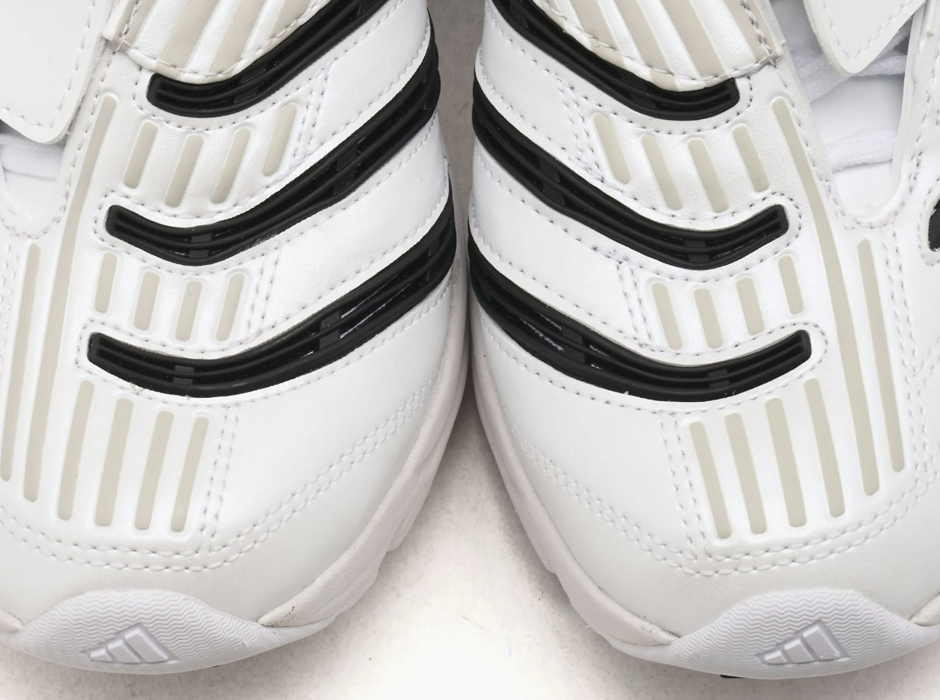 adidas Predator Megaride "Footwear White"