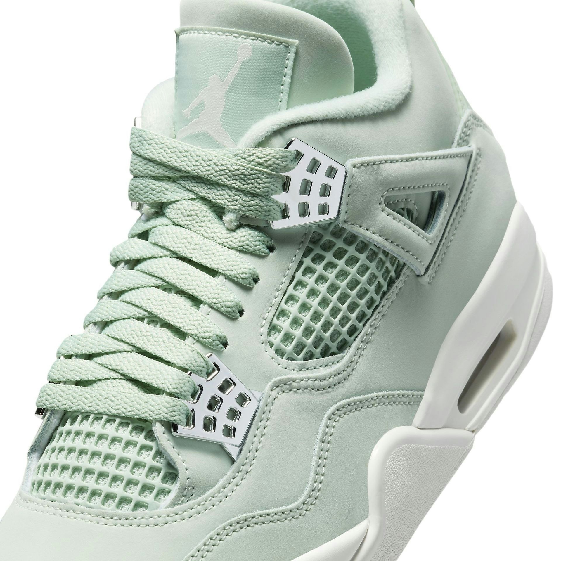 Air Jordan 4 Retro "Seafoam"