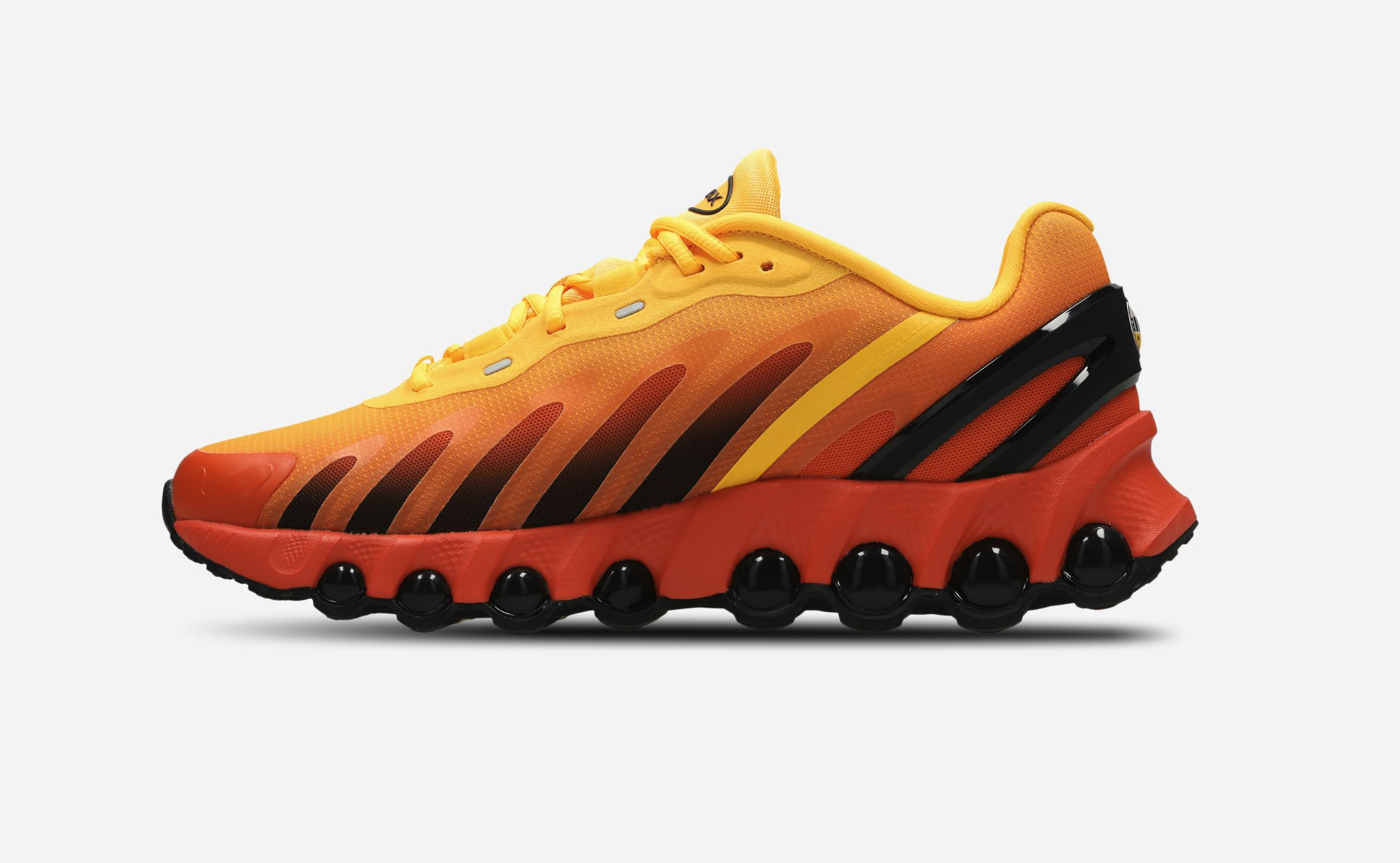 Nike Air Max DN8 "Team Orange"